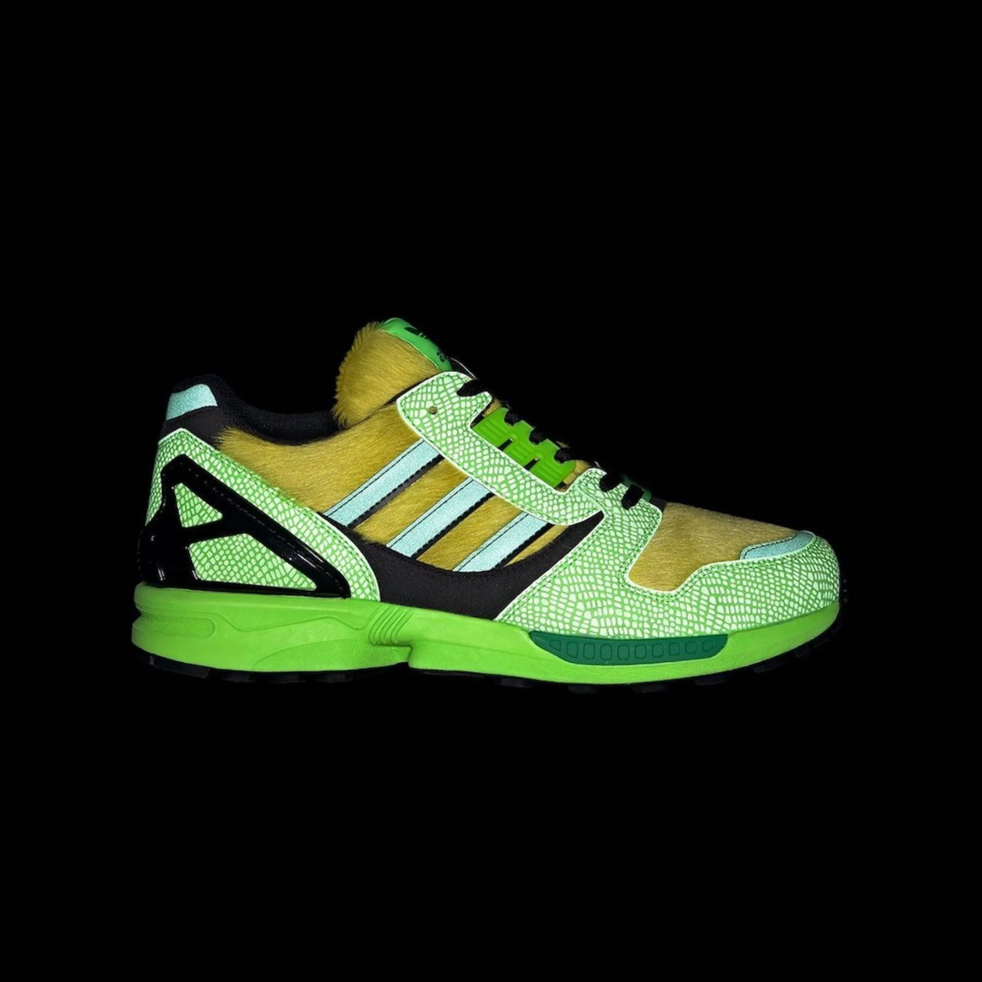 Adidas Men ZX 8000 Shoe - Image 2