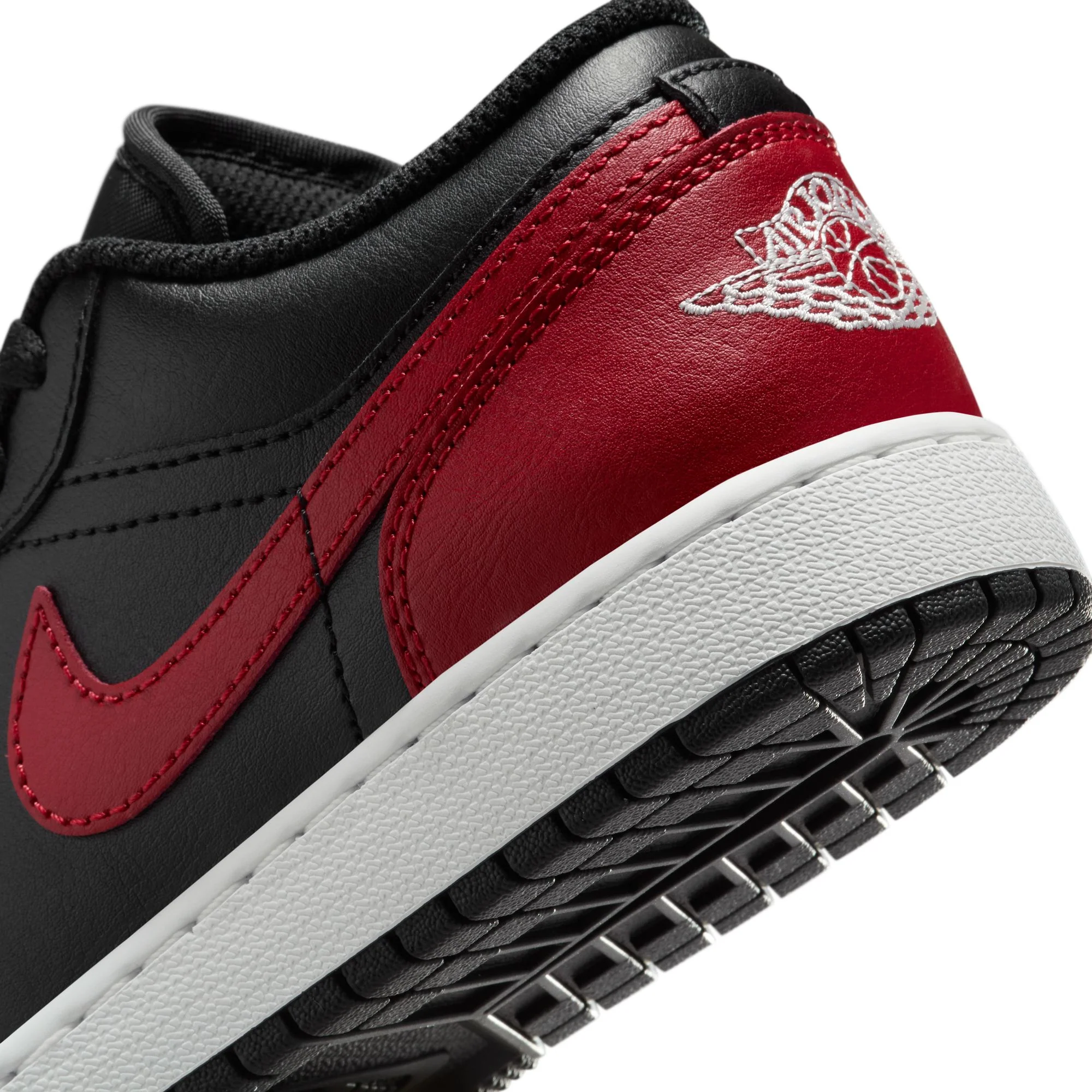 Air Jordan 1 Kids Low "Bred Twist" Shoes - Image 4