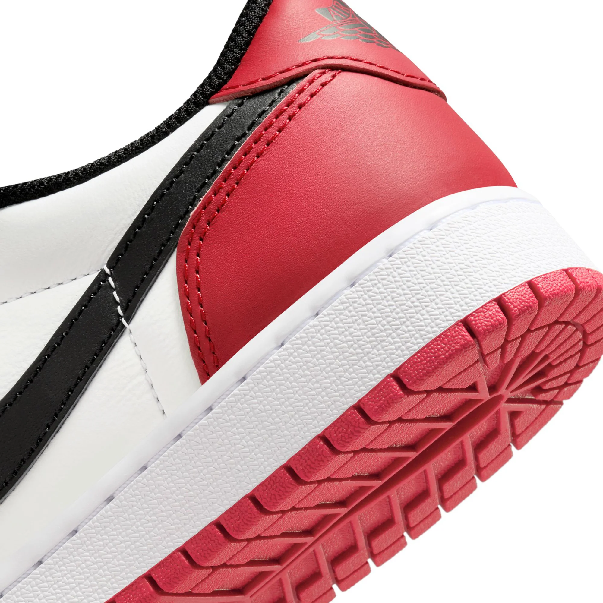 Air Jordan 1 Kids Low OG Shoes - Image 4