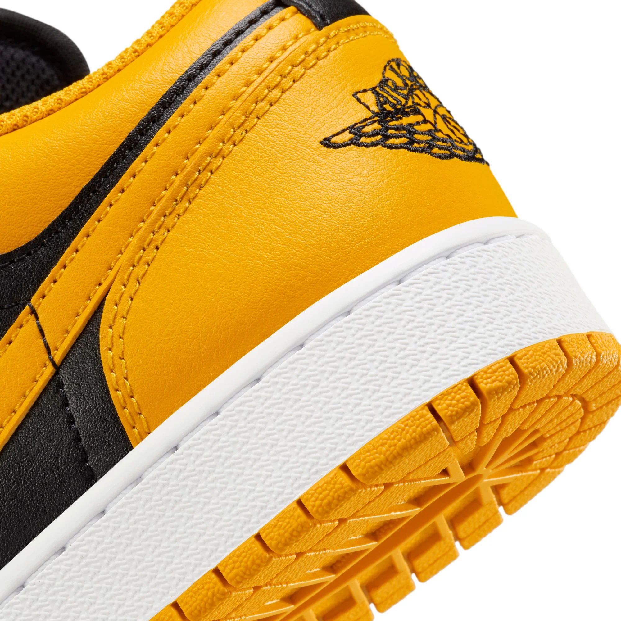 Air Jordan 1 Kids Low Shoes - Image 4