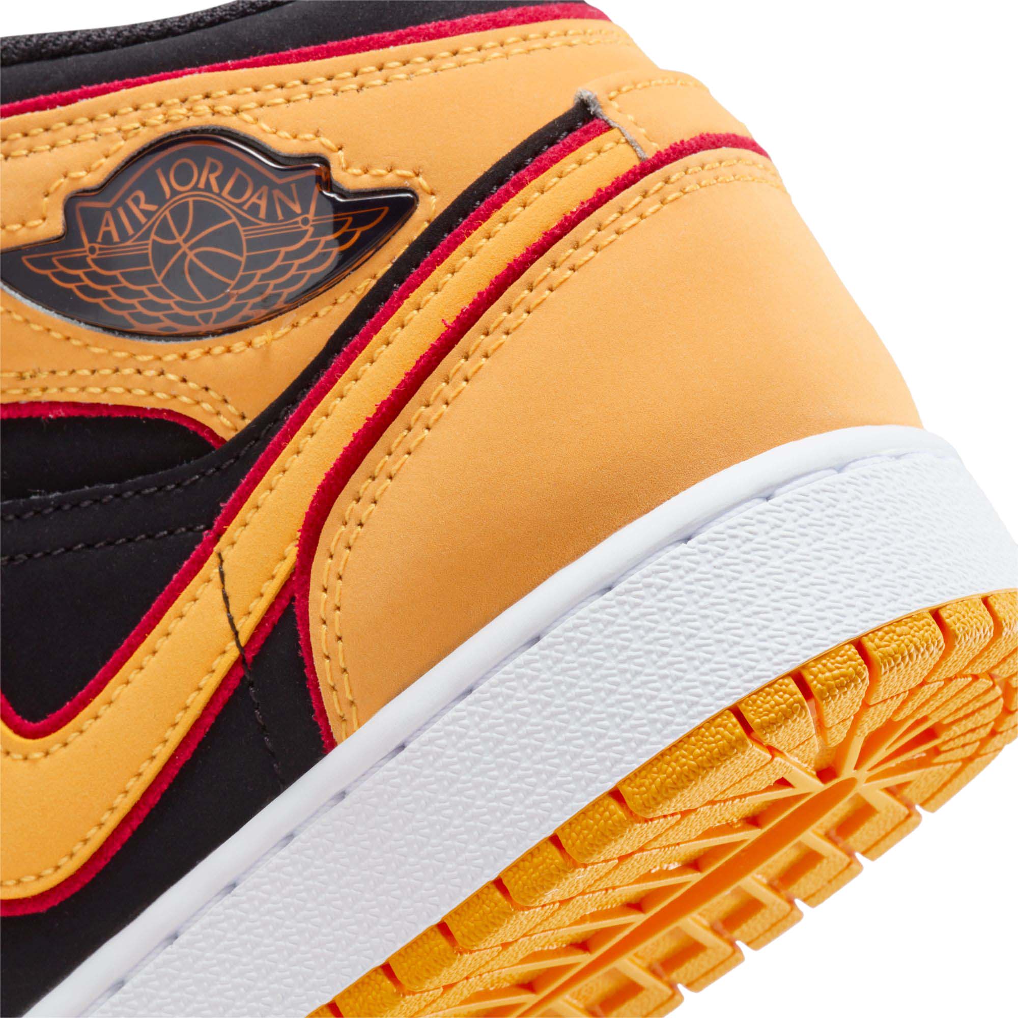 Air Jordan 1 Kids Mid SE Shoes - Image 4
