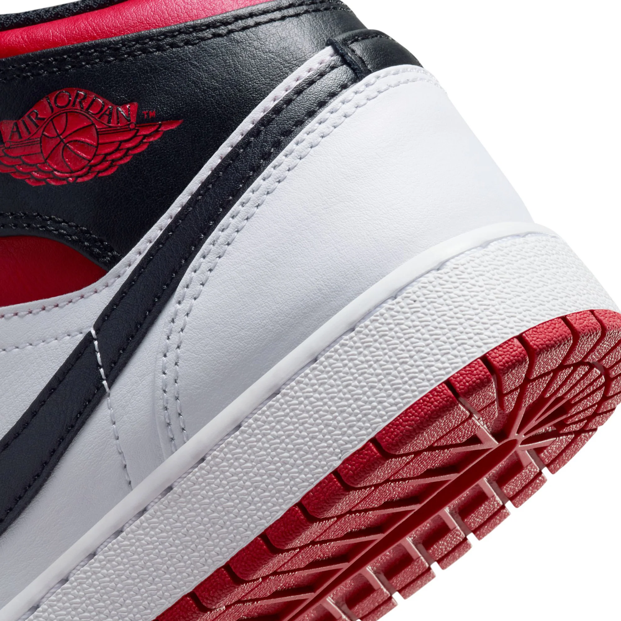 Air Jordan 1 Kids Mid Shoes - Image 4