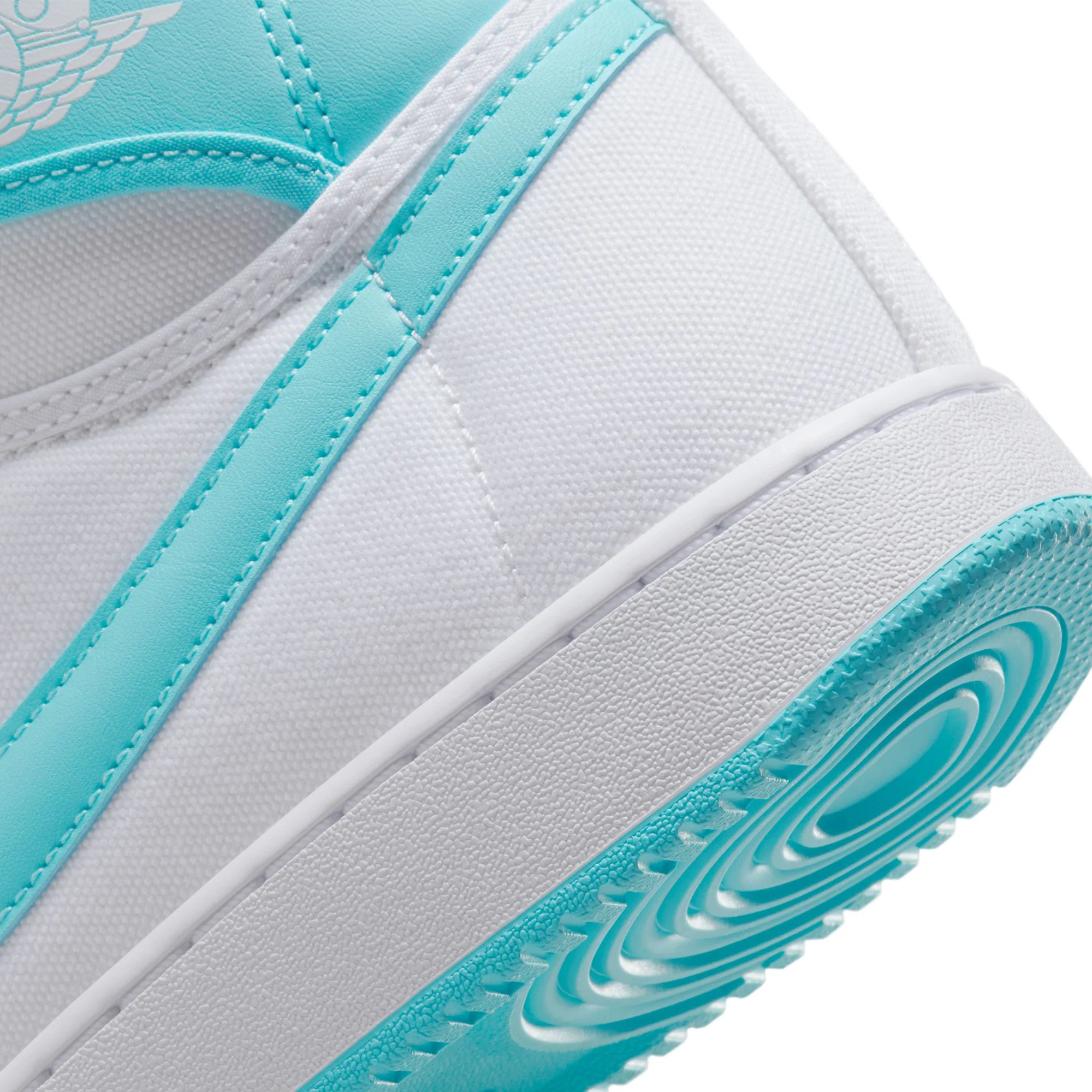 Air Jordan 1 KO Shoes - Image 4