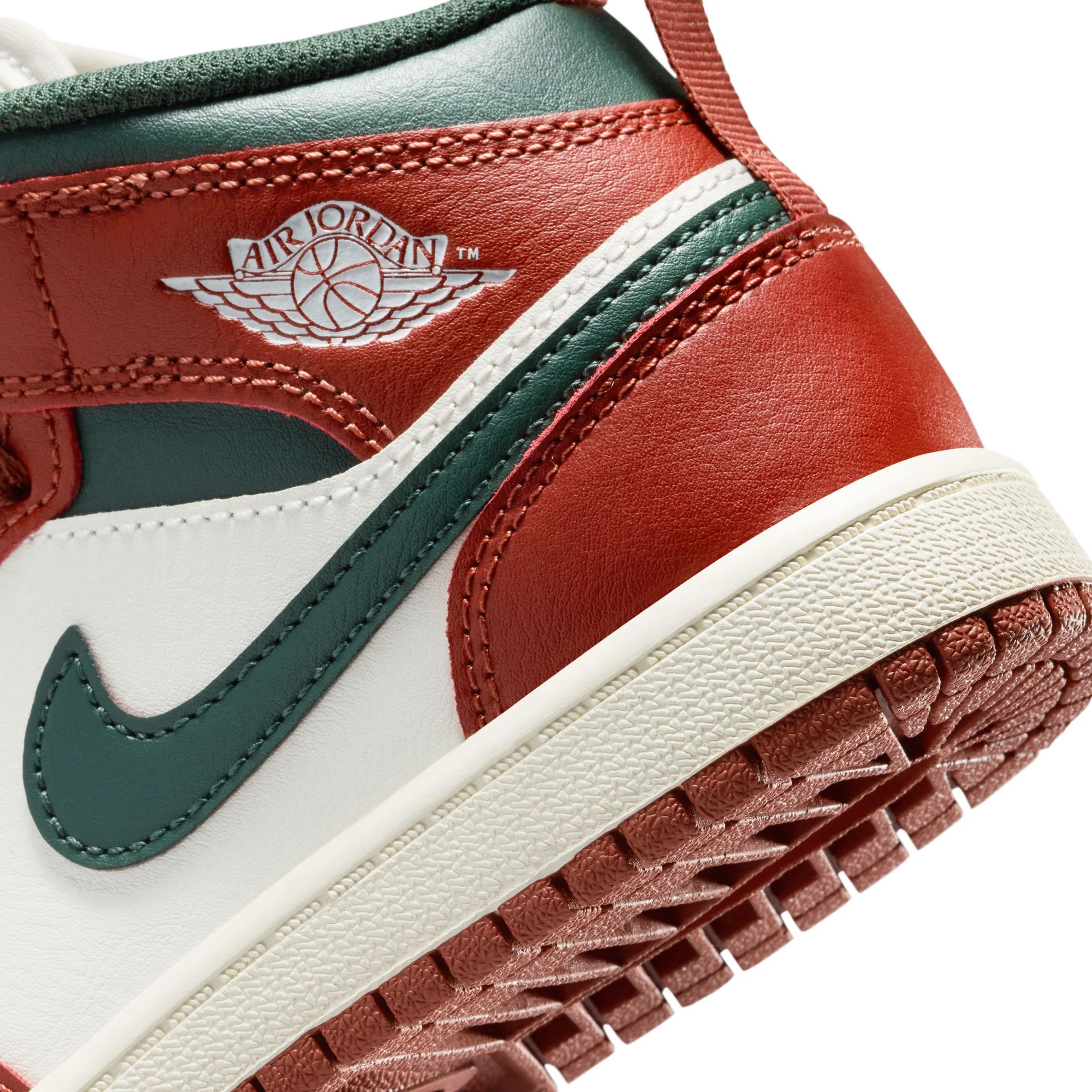 Air Jordan 1 Little Kids Shoes - Image 4