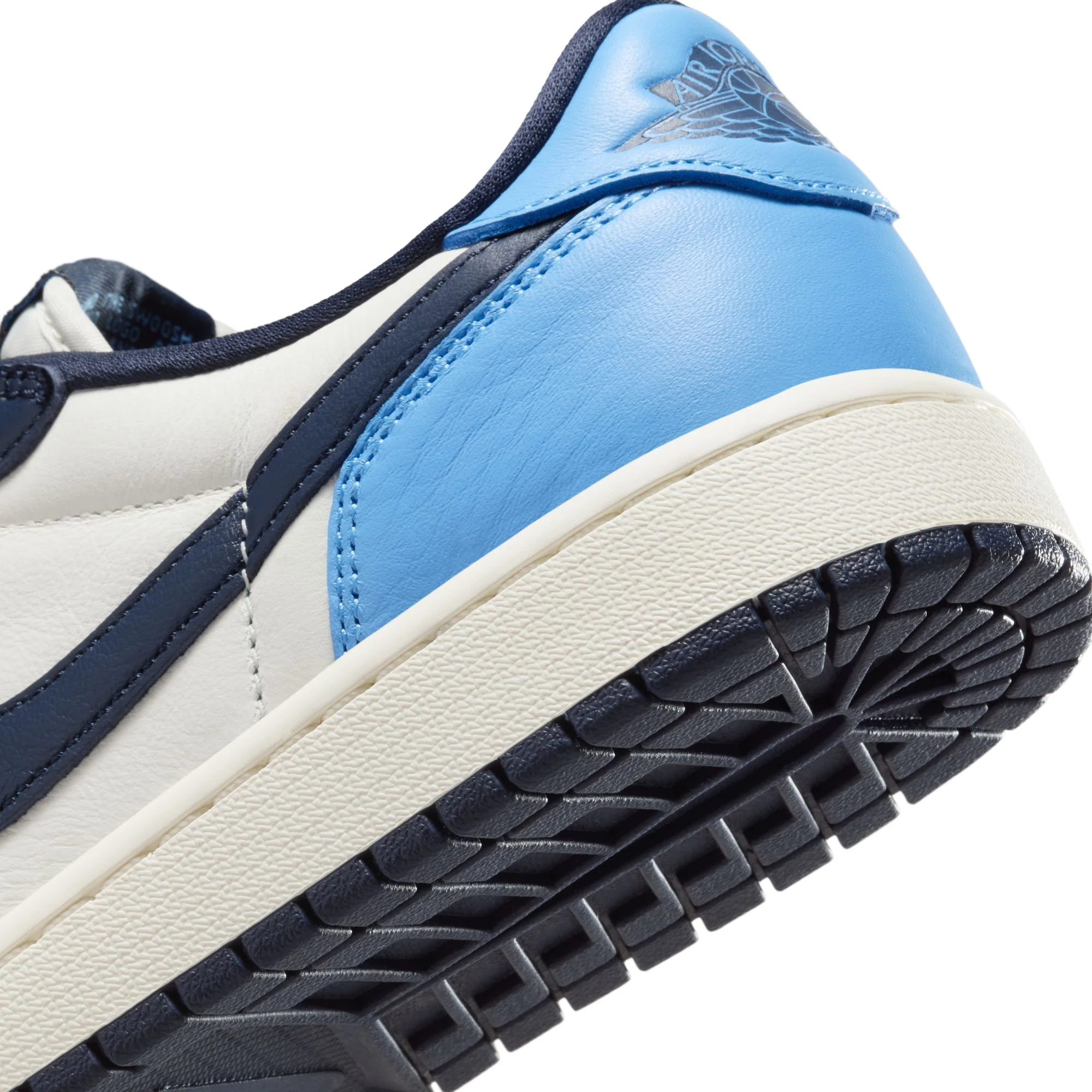 Air Jordan 1 Mens Low OG "Obsidian" Shoes - Image 4