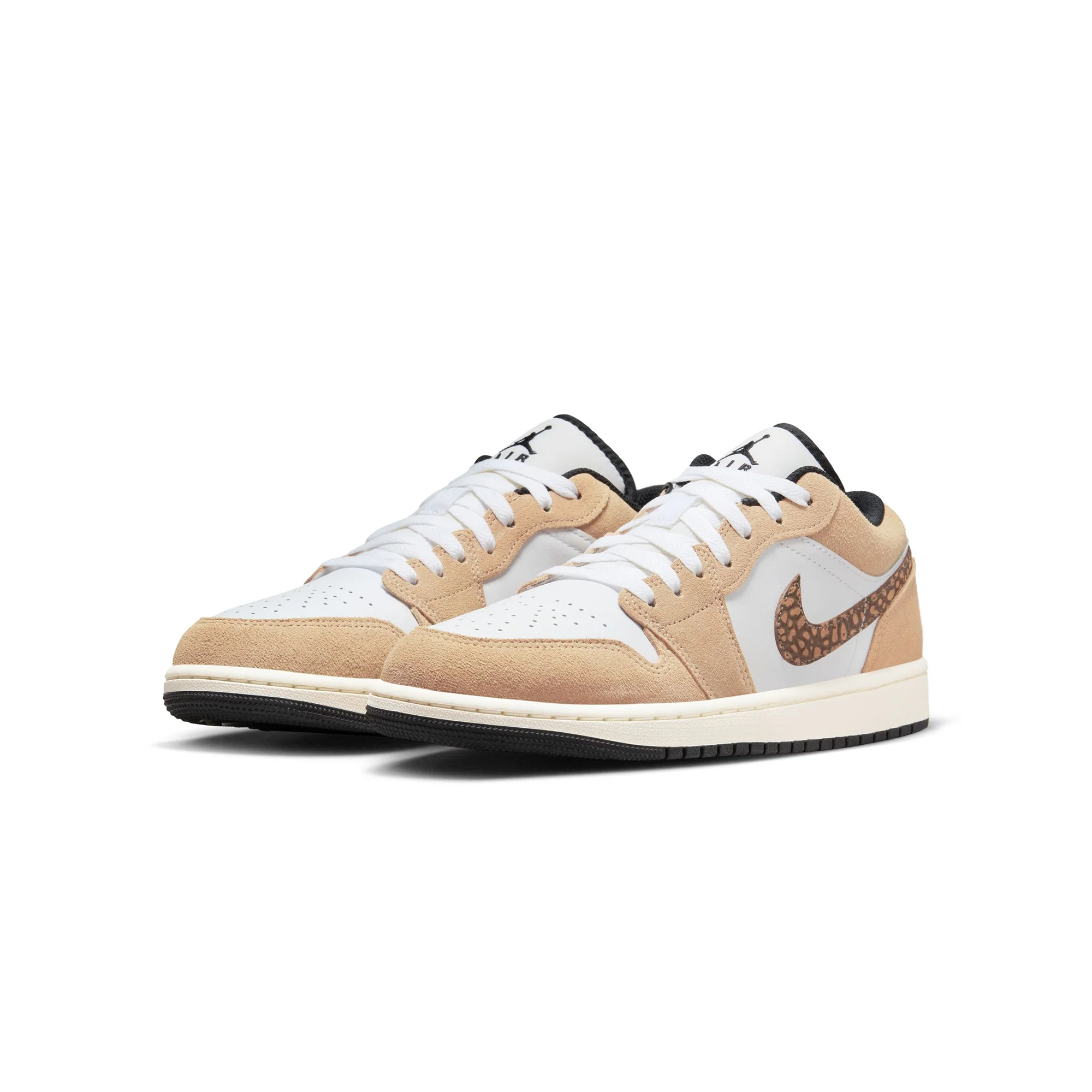 Air Jordan 1 Mens Low SE Shoes - Image 2