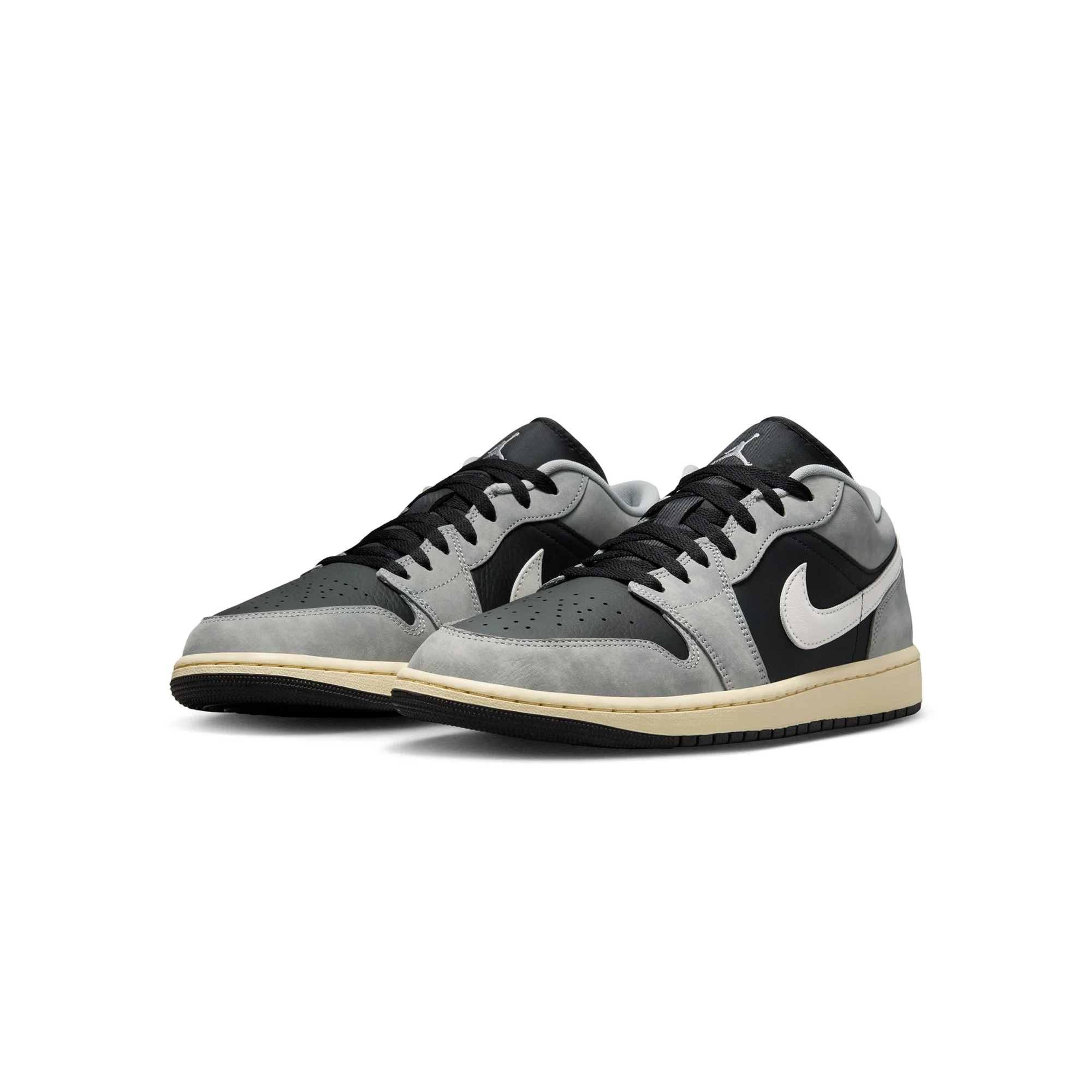 Air Jordan 1 Mens Low SE Shoes - Image 2