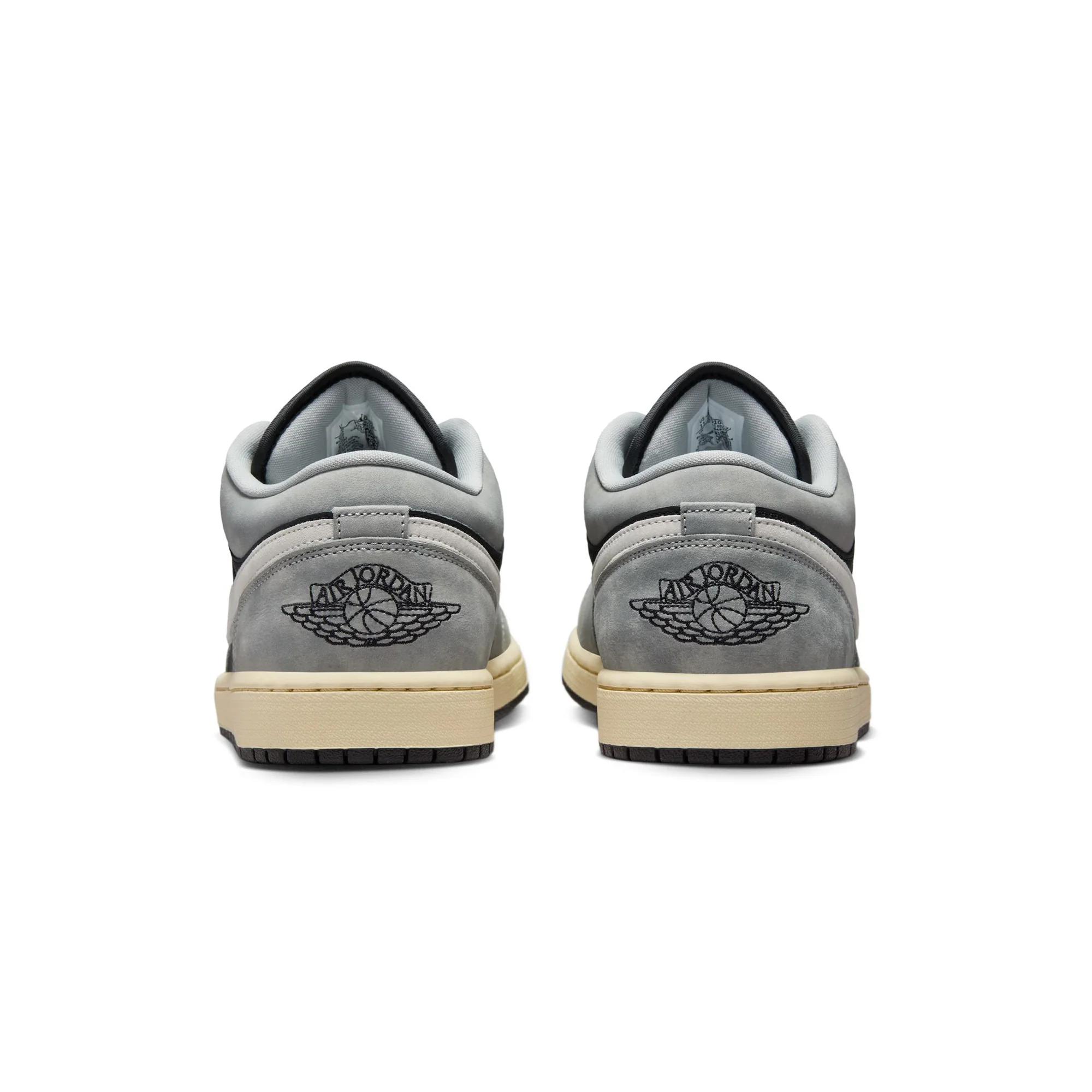Air Jordan 1 Mens Low SE Shoes - Image 3