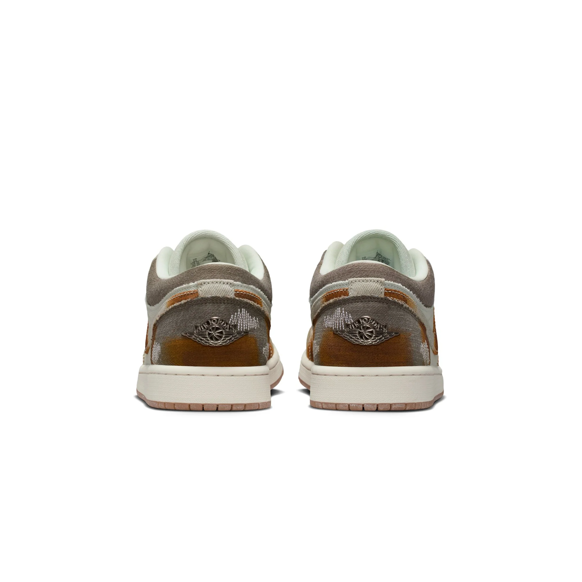 Air Jordan 1 Mens Low SE Shoes - Image 3