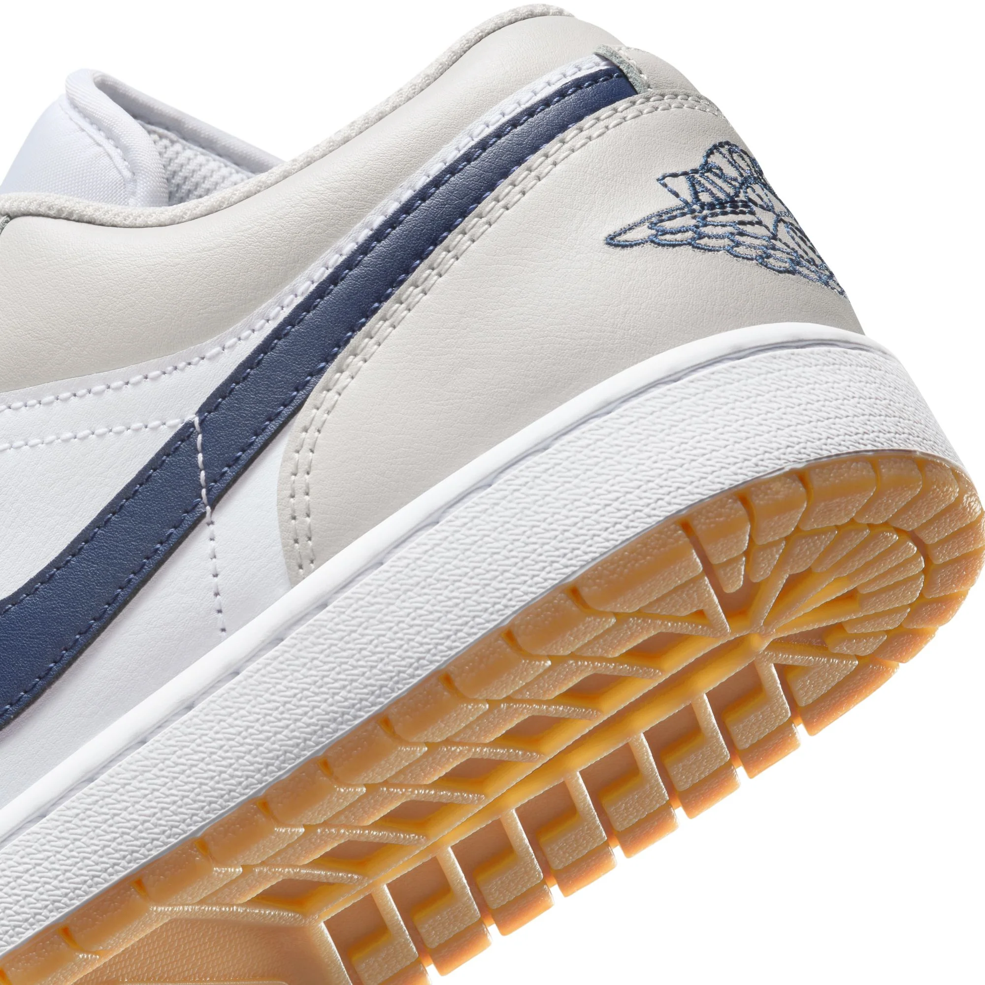 Air Jordan 1 Mens Low Shoes - Image 4