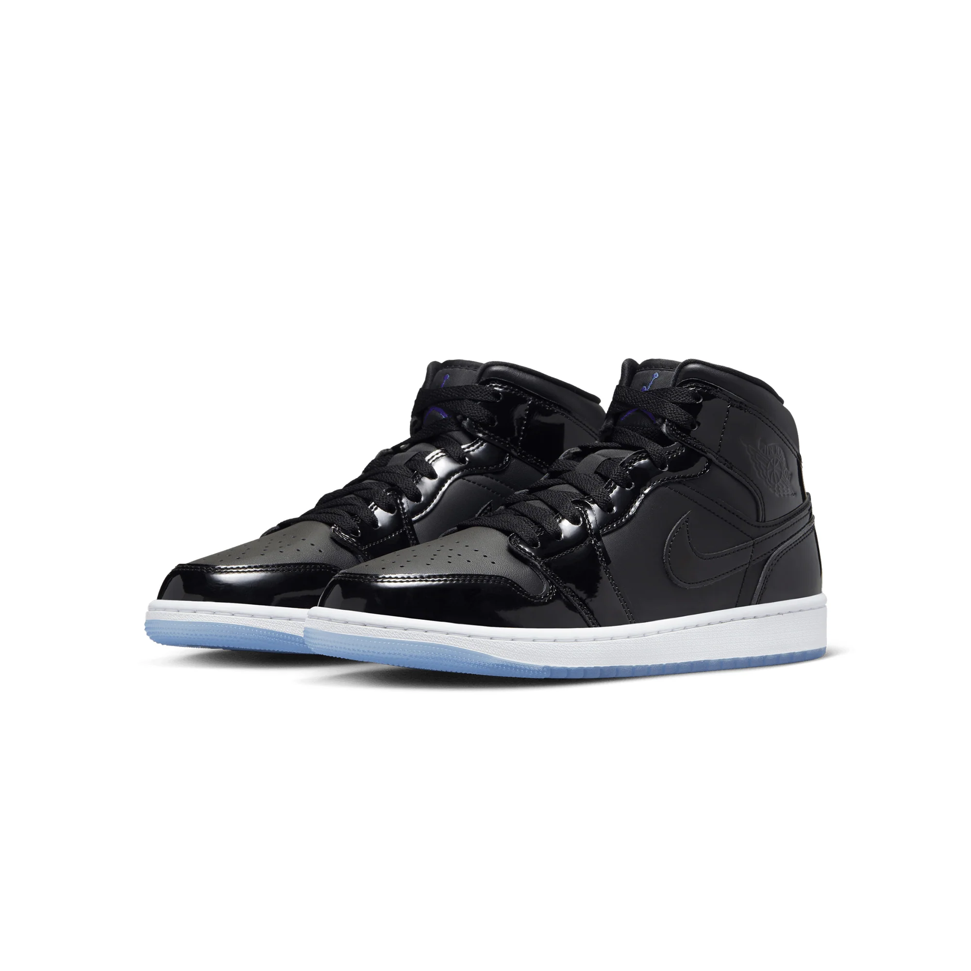 Air Jordan 1 Mens Mid SE Shoes - Image 2