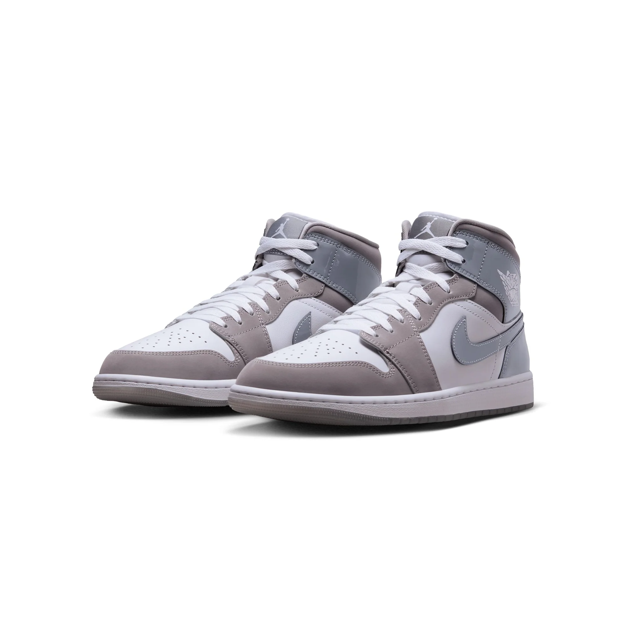 Air Jordan 1 Mens Mid SE Shoes - Image 2