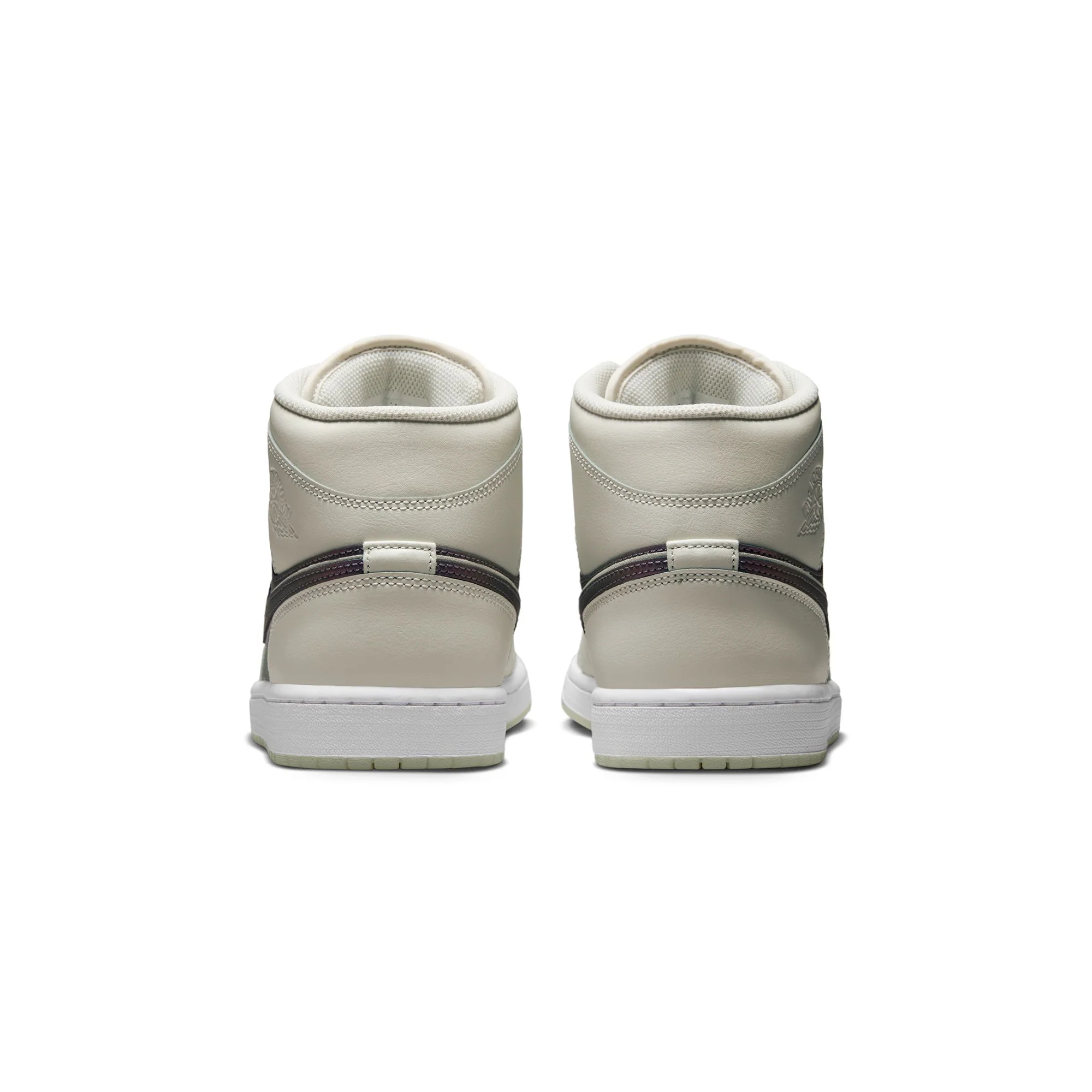 Air Jordan 1 Mens Mid SE Shoes - Image 3