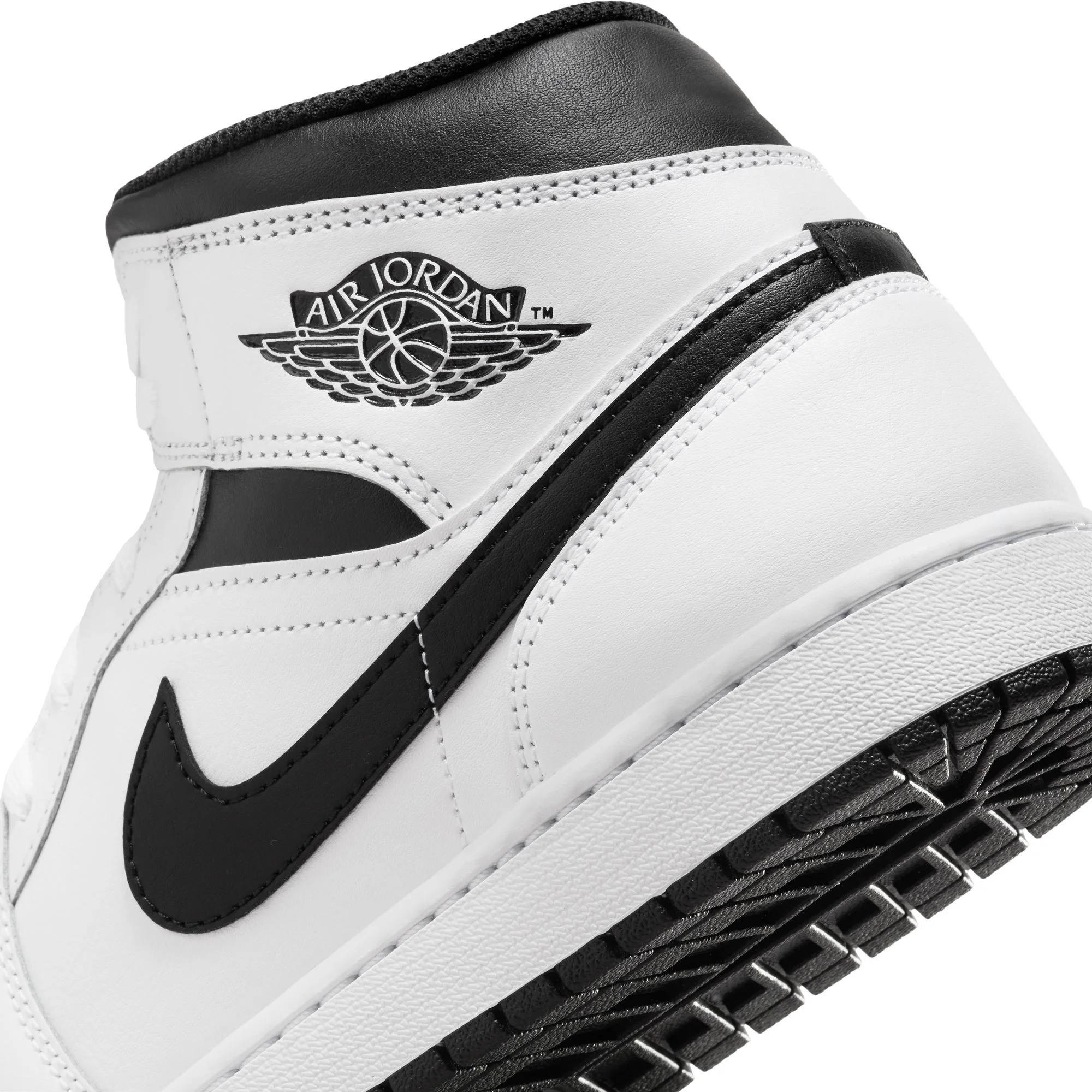 Air Jordan 1 Mens Mid Shoes - Image 4