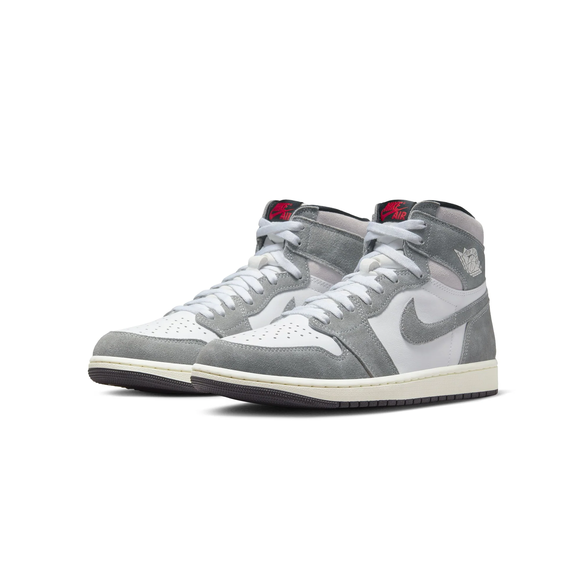 Air Jordan 1 Mens Retro High OG Shoes - Image 2