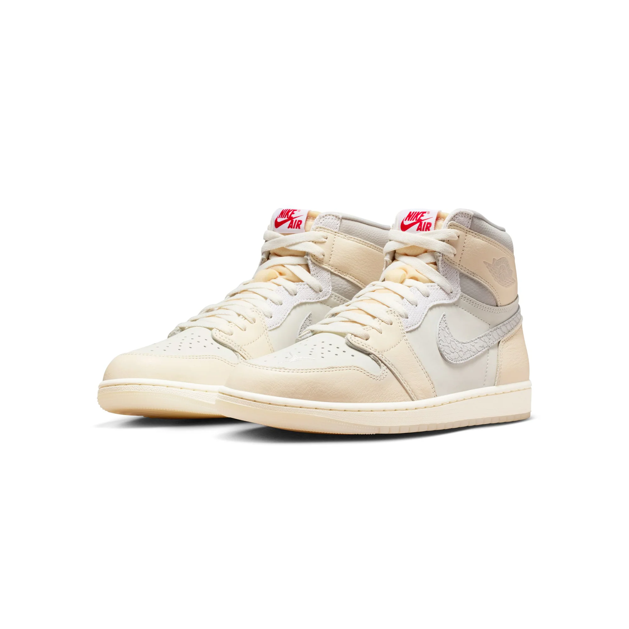 Air Jordan 1 Mens Retro OG Shoes - Image 2