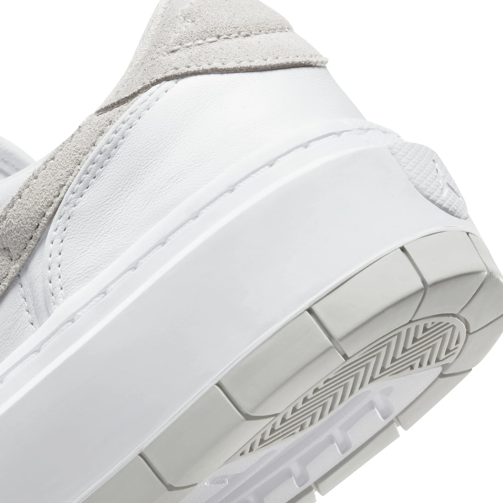 Air Jordan 1 Womens Elevate Low Shoes - Image 4