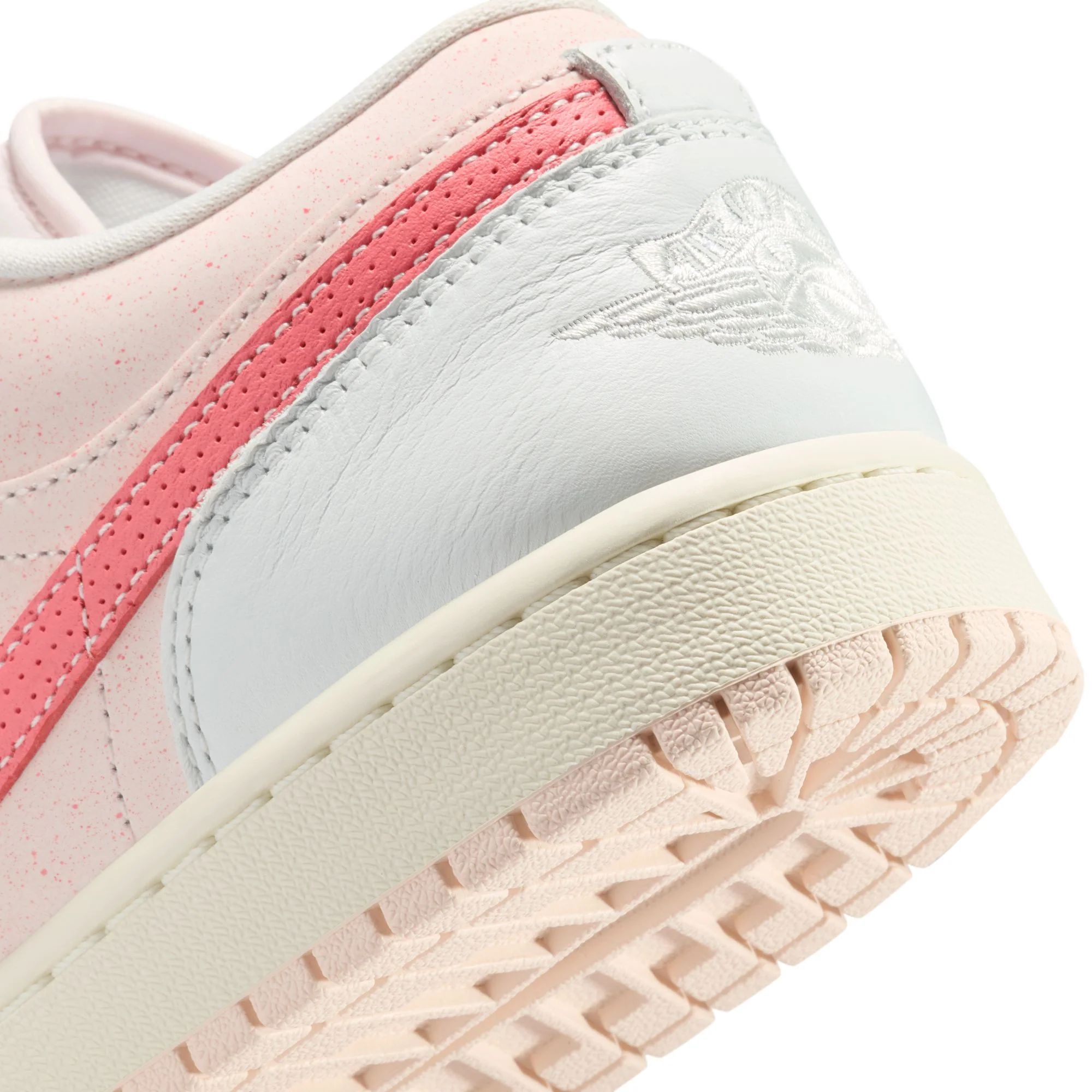 Air Jordan 1 Womens Low SE Shoes - Image 4