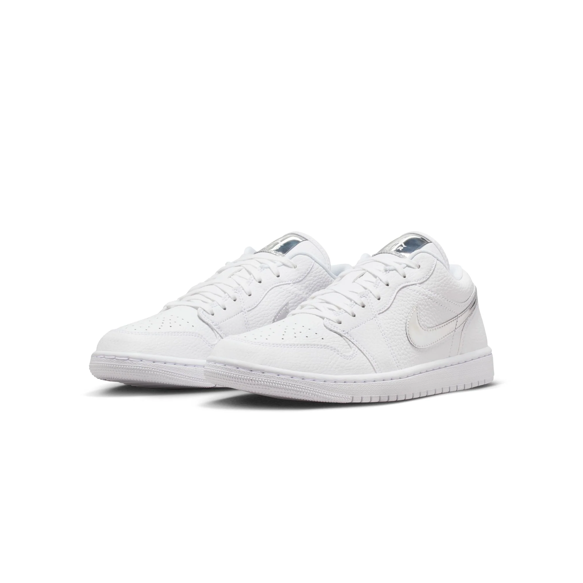 Air Jordan 1 Womens Low SE Shoes - Image 2