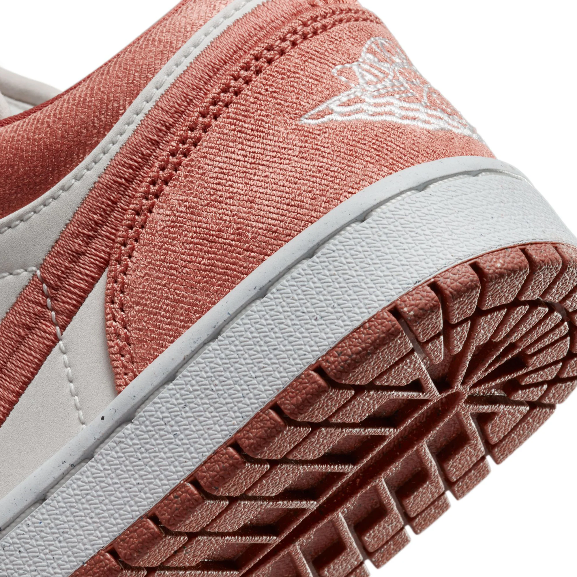Air Jordan 1 Womens Low SE Shoes 'Orange/Sail' - Image 4