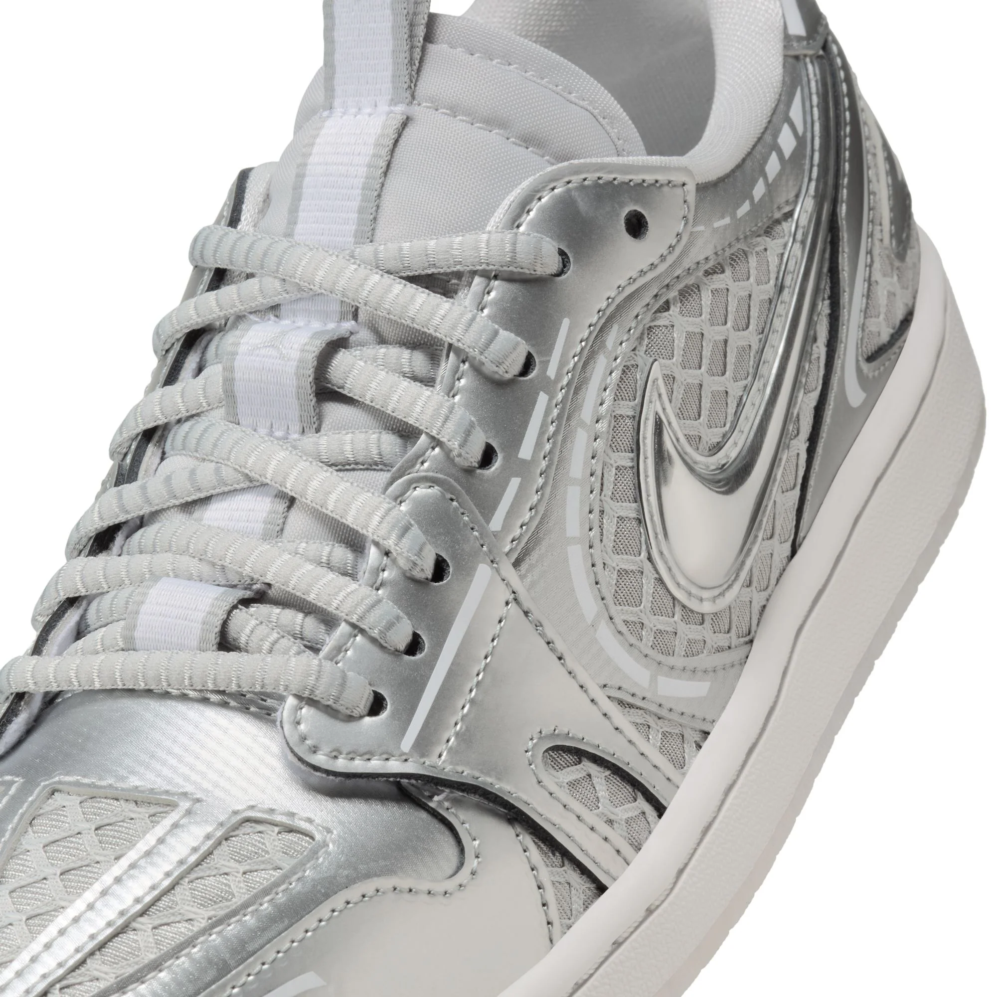 Air Jordan 1 Womens MM Low V3 Shoes - Image 4