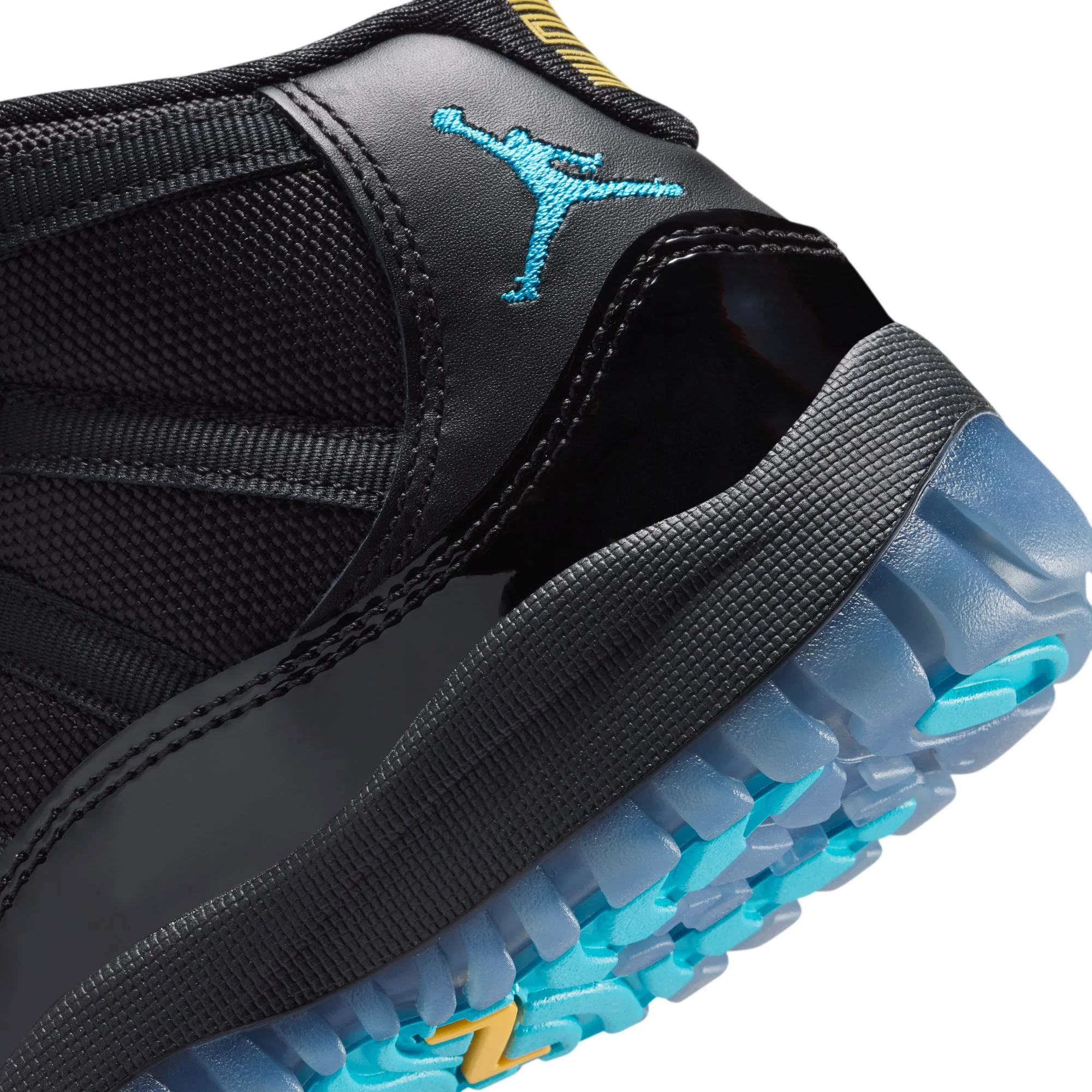 Air Jordan 11 Little Kids Retro "Gamma" Shoes - Image 4