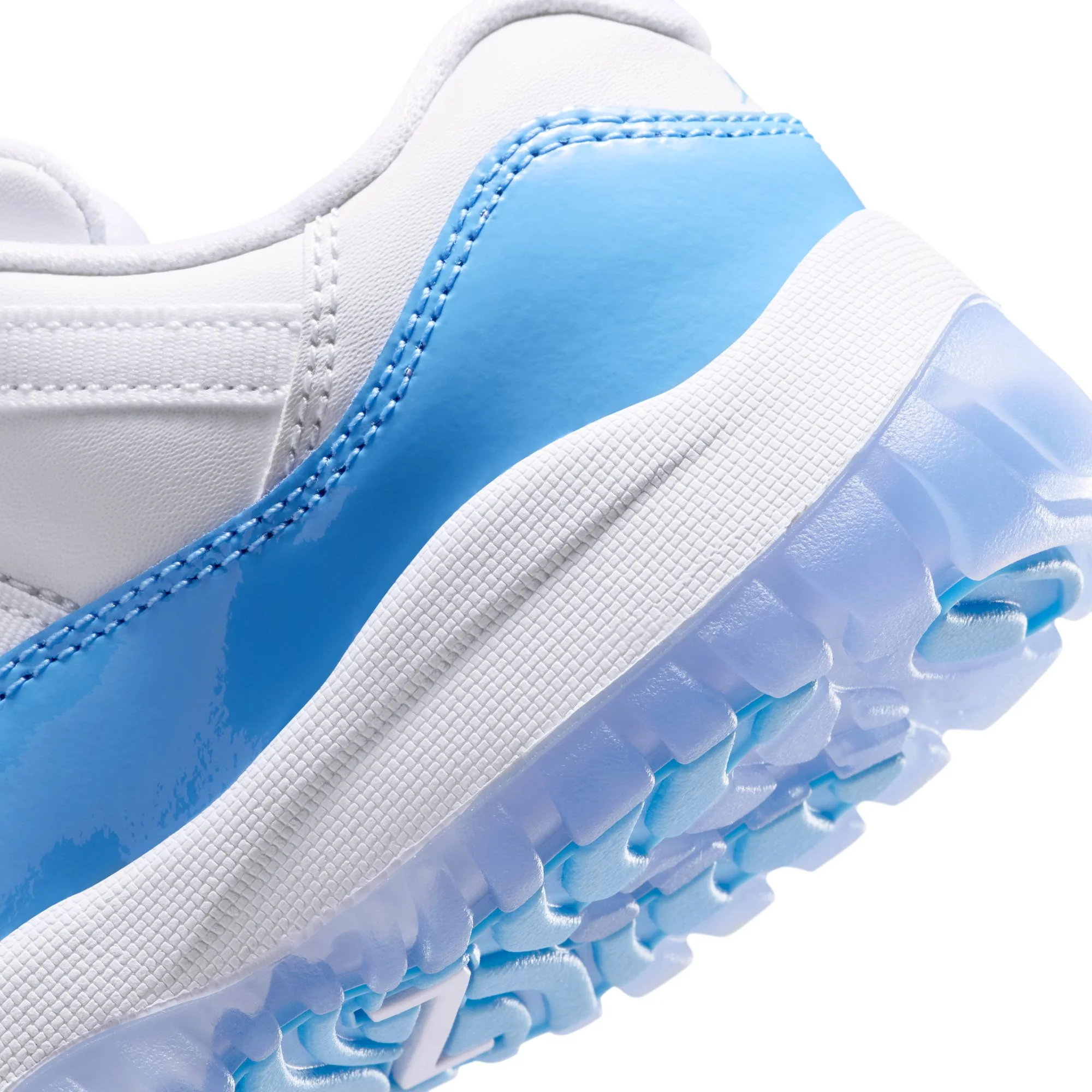 Air Jordan 11 Little Kids Retro Low Shoes - Image 4
