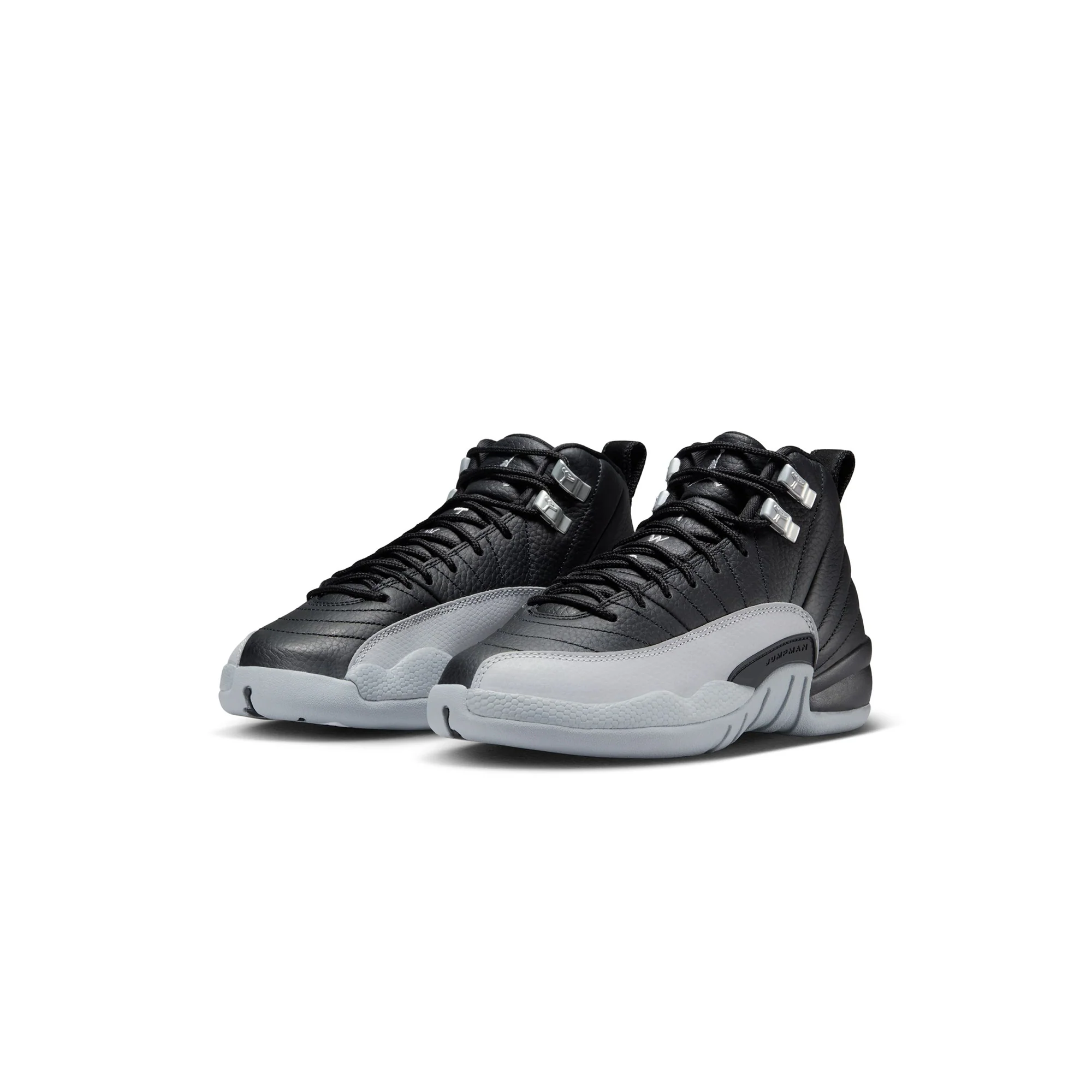 Air Jordan 12 Kids Retro Shoes - Image 2