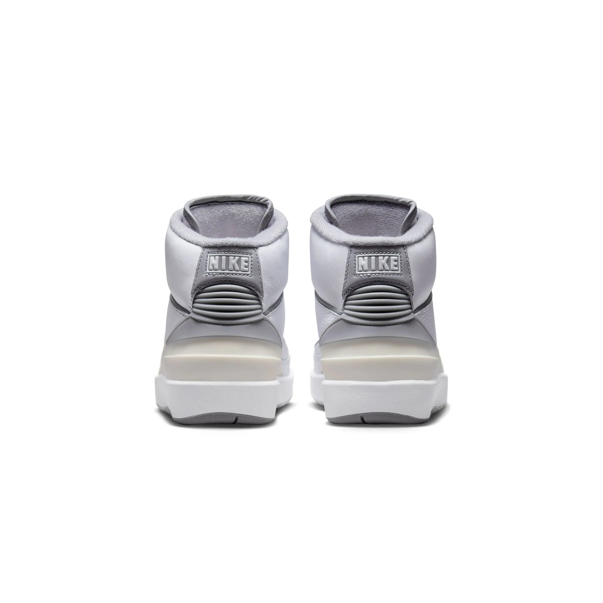 Air Jordan 2 Kids Retro Shoes - Image 3