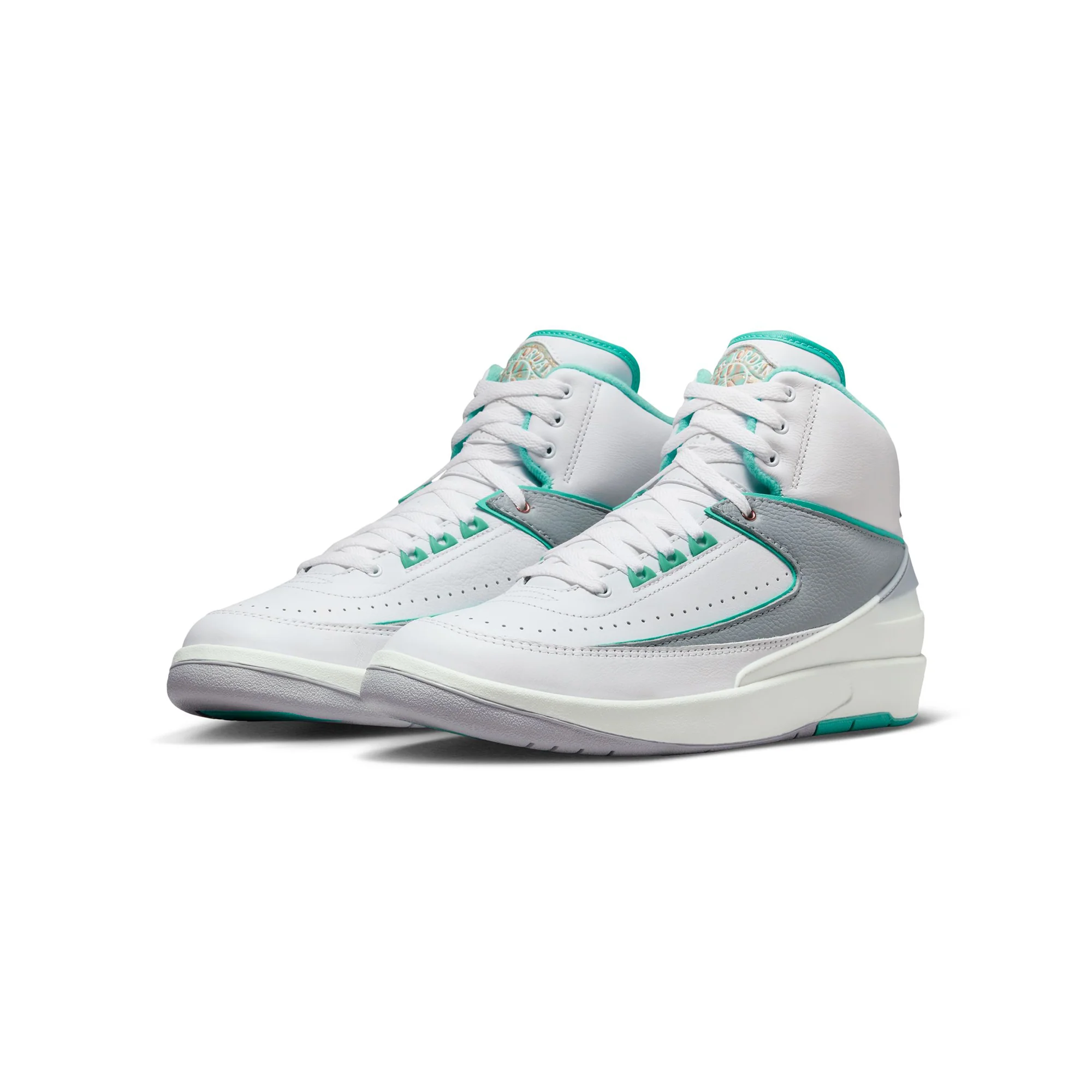 Air Jordan 2 Womens Retro Shoes - Image 2