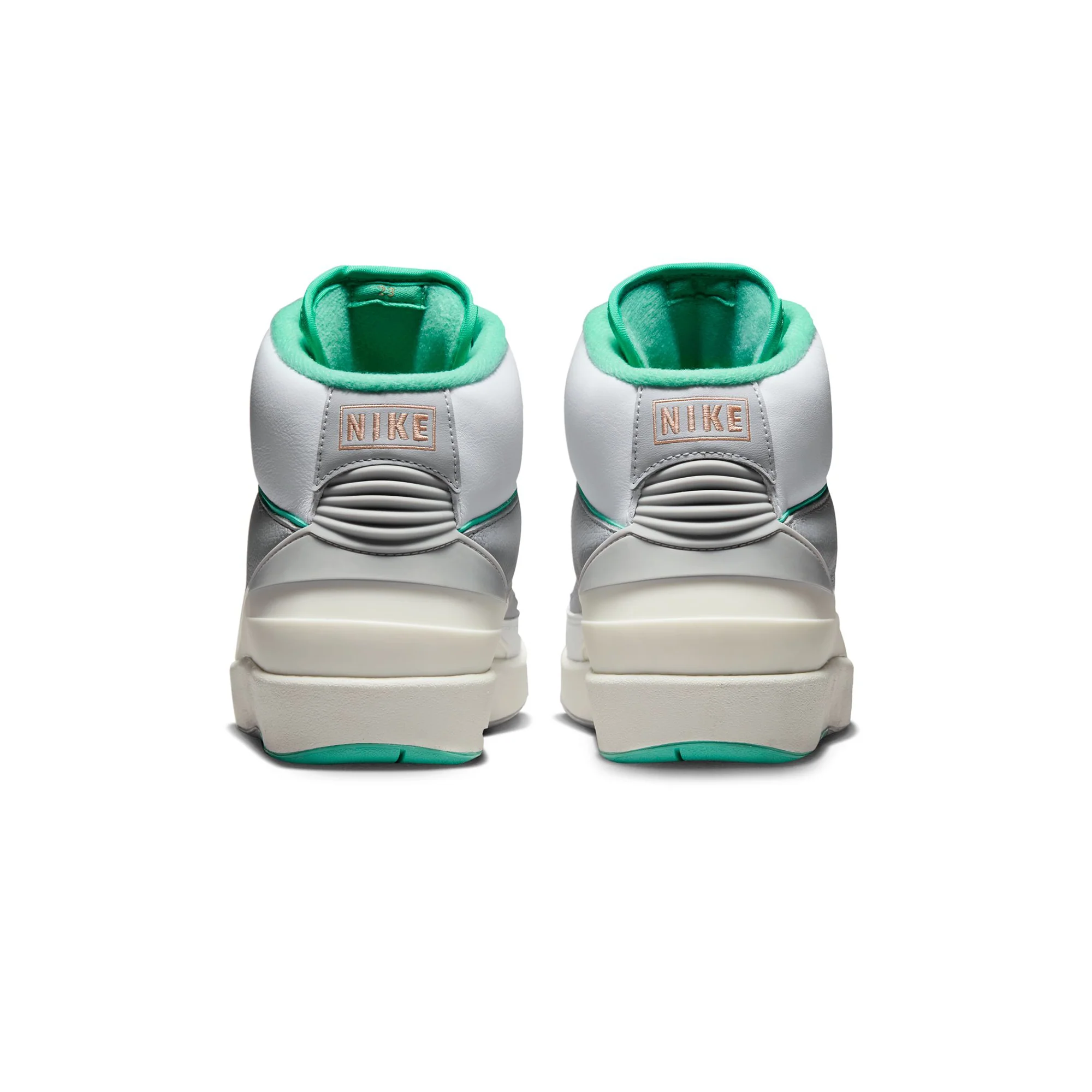 Air Jordan 2 Womens Retro Shoes - Image 3