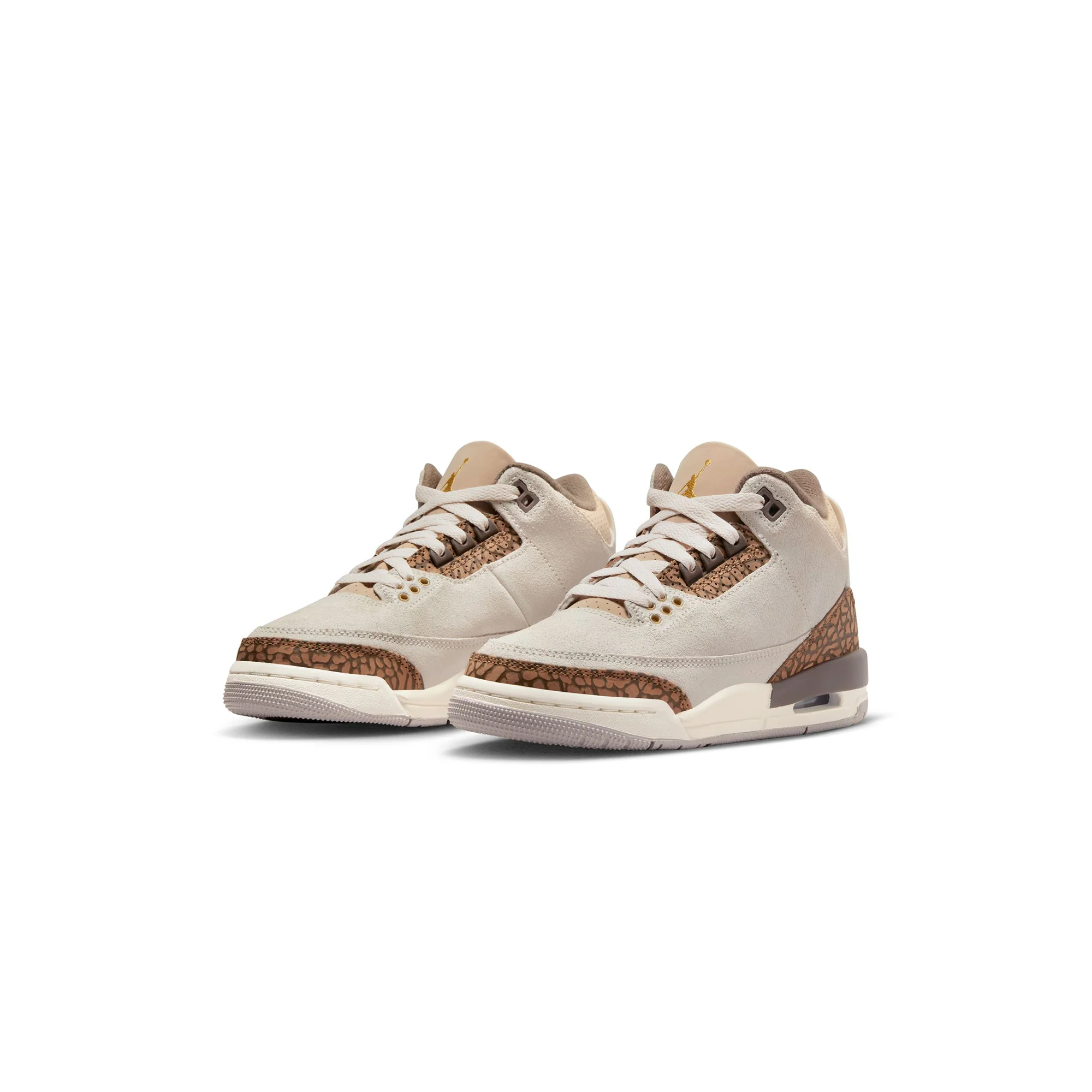 Air Jordan 3 Kids Retro Shoes - Image 2