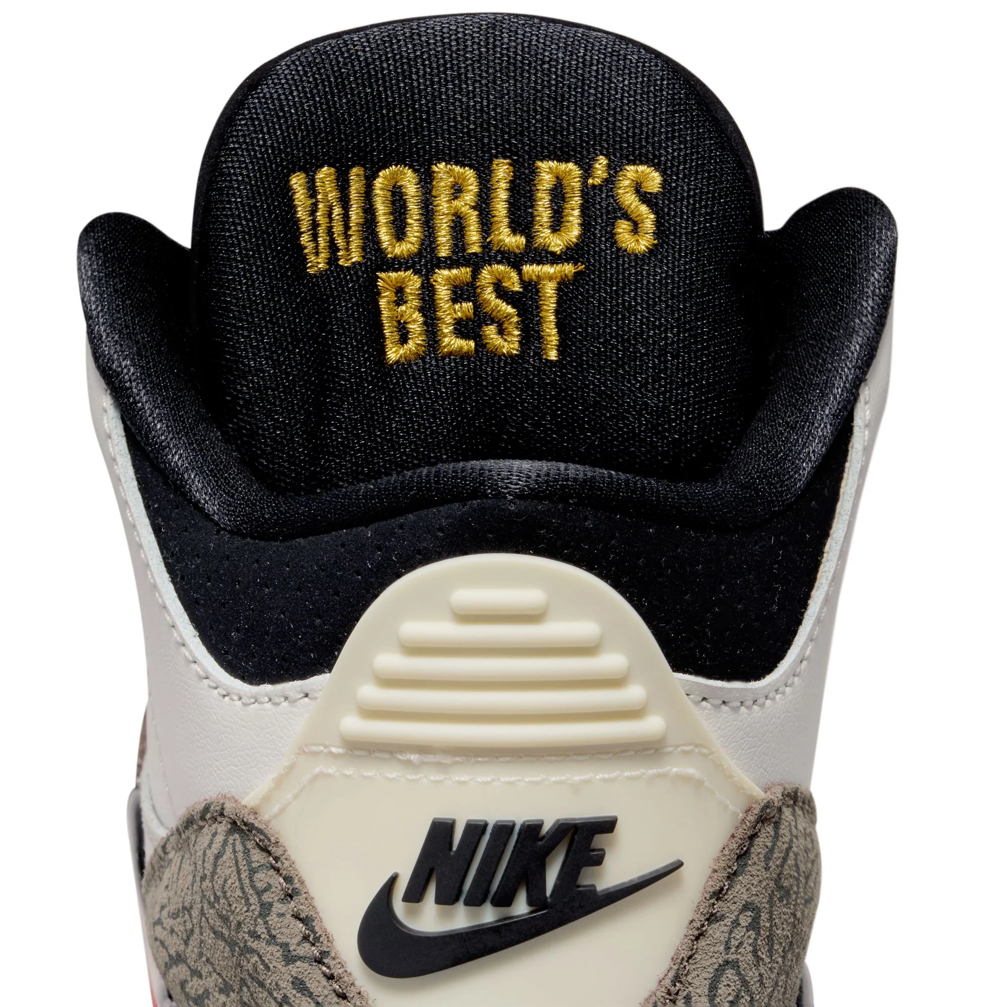 Air Jordan 3 Little Kids Retro Shoes - Image 4