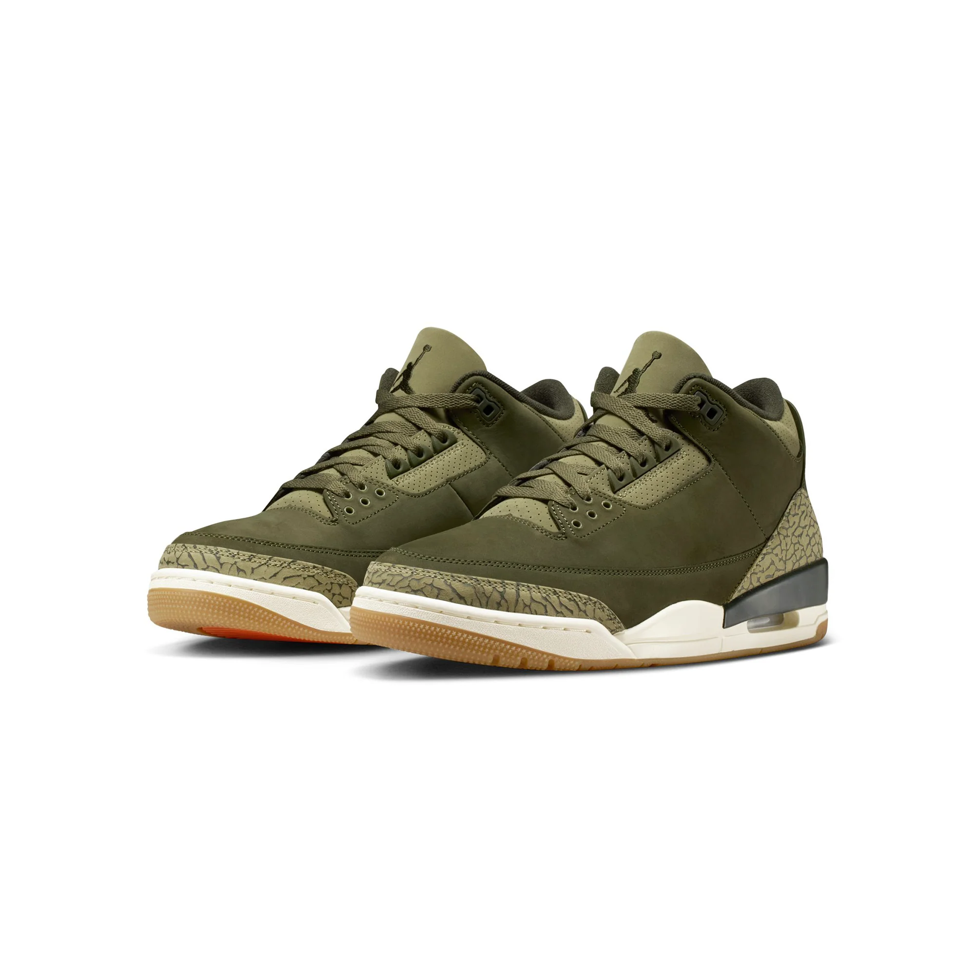 Air Jordan 3 Mens Retro Shoes - Image 2