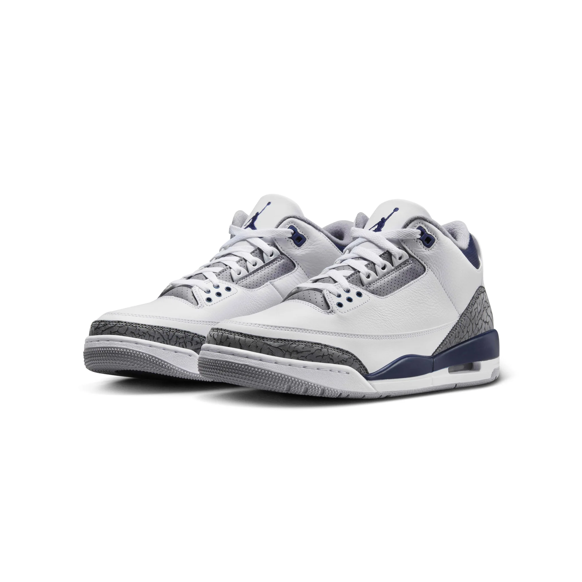 Air Jordan 3 Mens Retro Shoes - Image 2