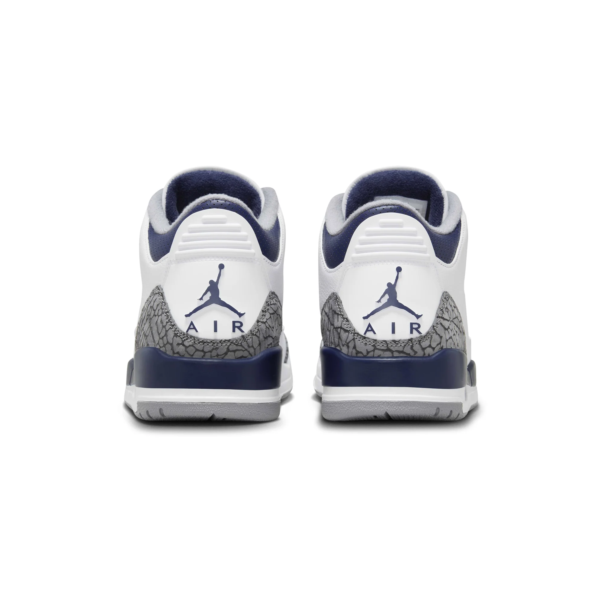 Air Jordan 3 Mens Retro Shoes - Image 3