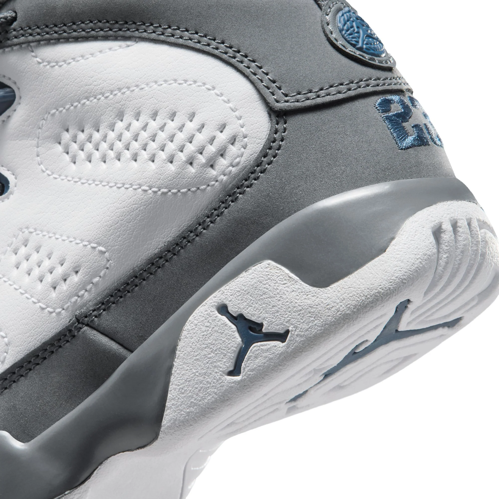 Air Jordan 9 Little Kids Retro "Flint Grey" Shoes - Image 4