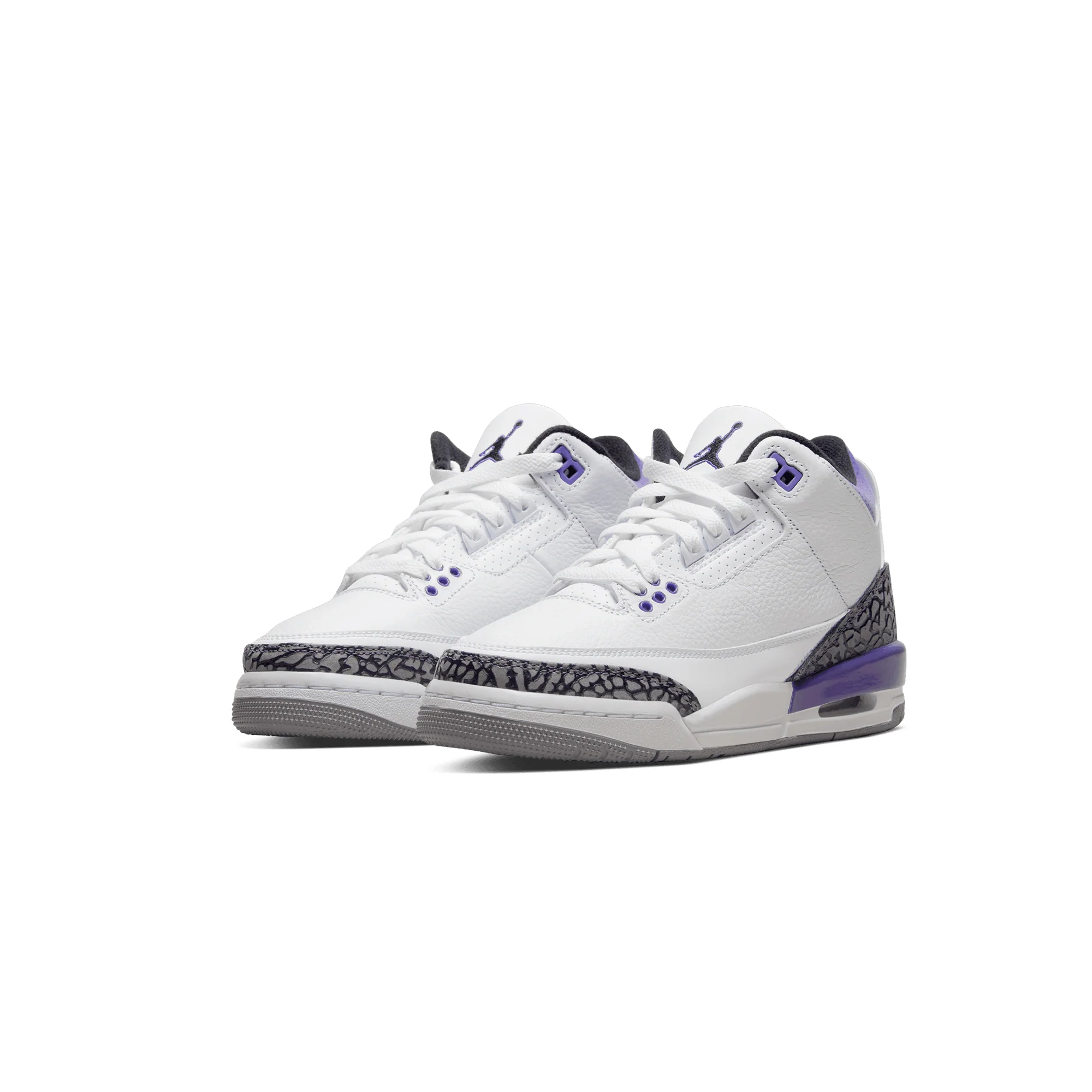 Air Jordan Kids 3 Retro Shoes - Image 2