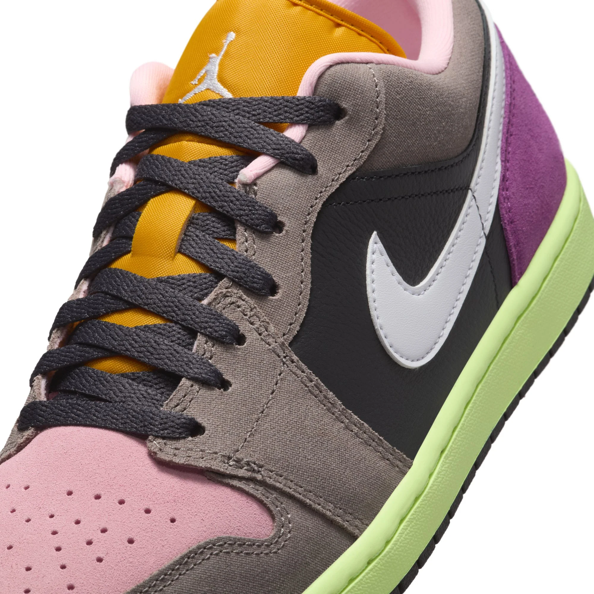 Air Jordan Mens 1 Low SE Shoes - Image 4