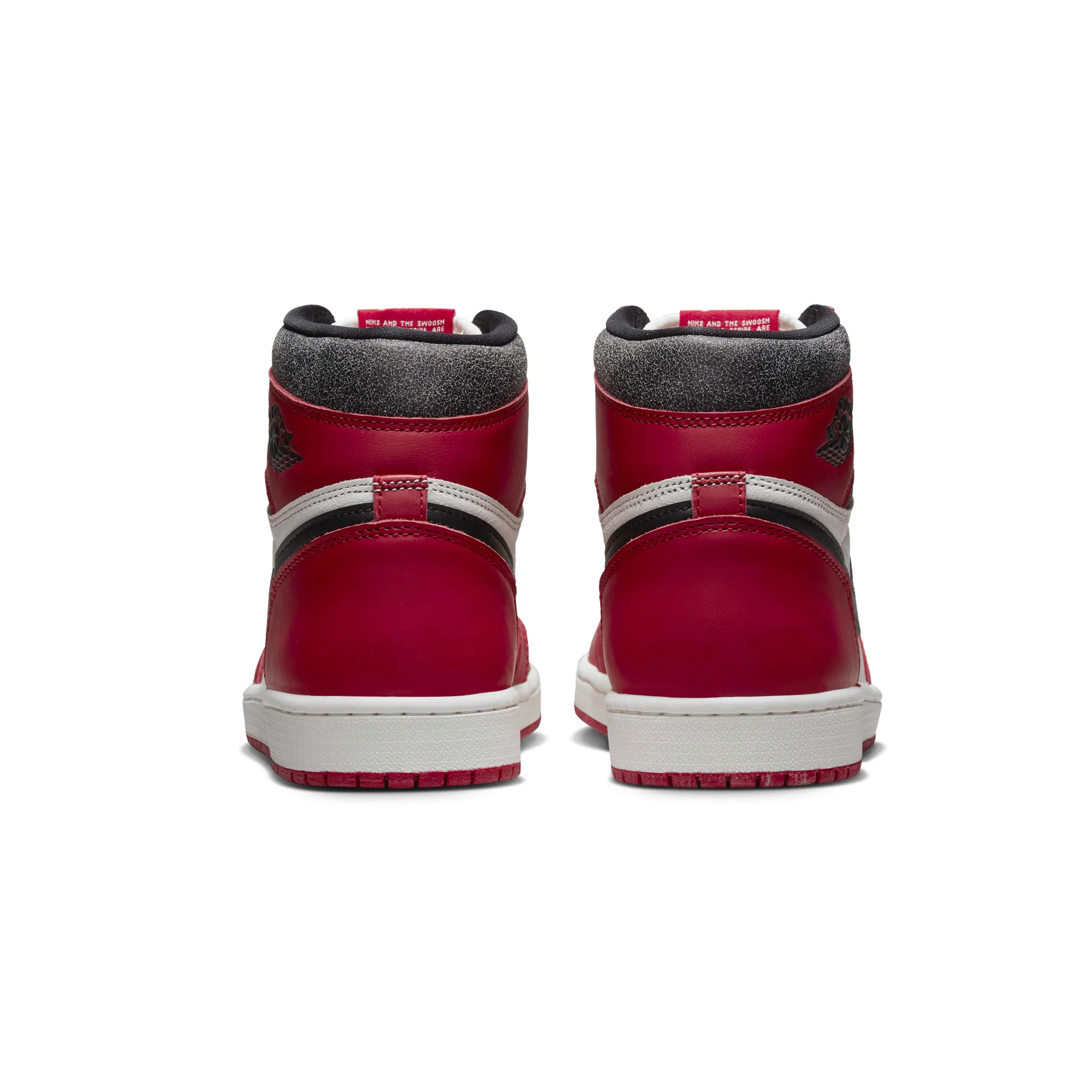 Air Jordan Mens 1 Retro High OG Shoes - Image 3