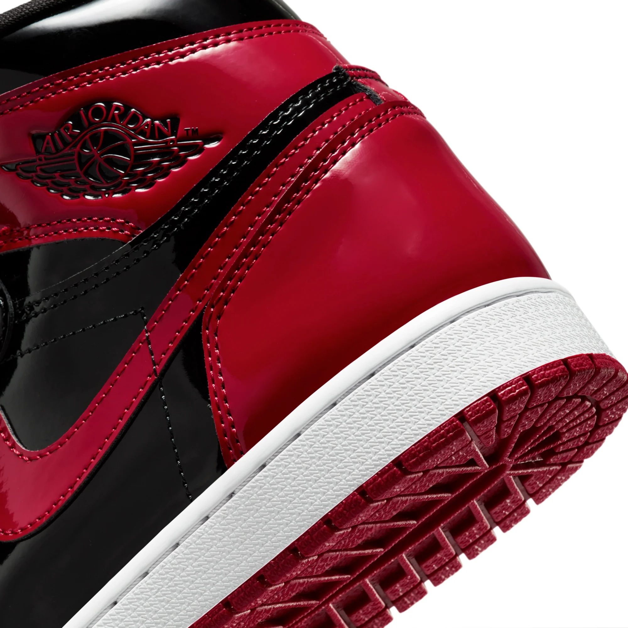 Air Jordan Mens 1 Retro High OG Patent Bred Shoes - Image 4