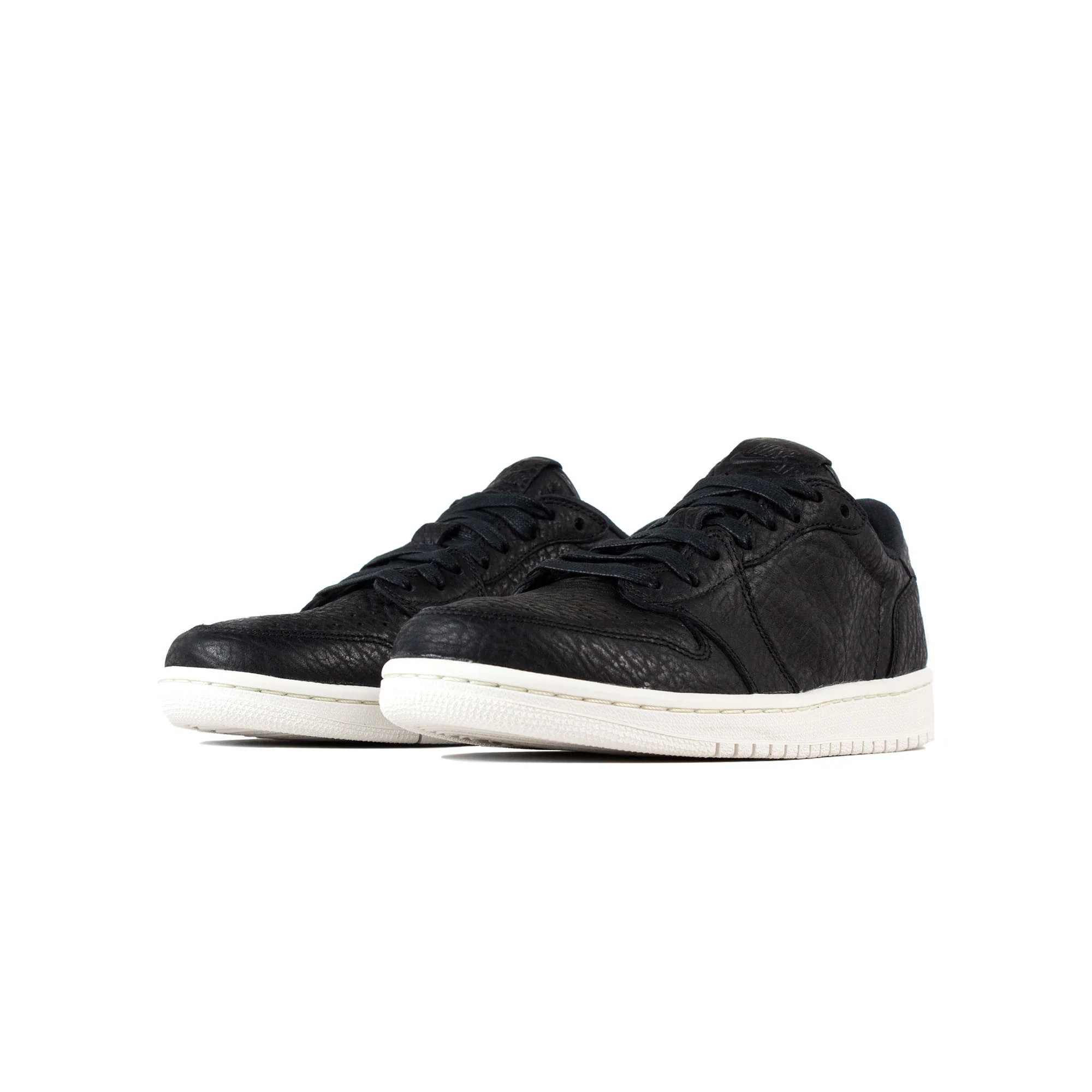 Air Jordan Mens 1 Retro Low "Swooshless" Shoes - Image 2