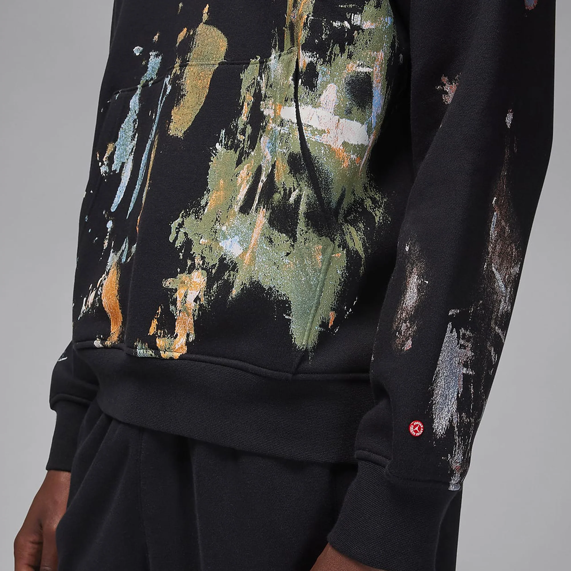 Air Jordan Mens Artist Series By Jammie Holmes Pullover Hoodie - Image 4