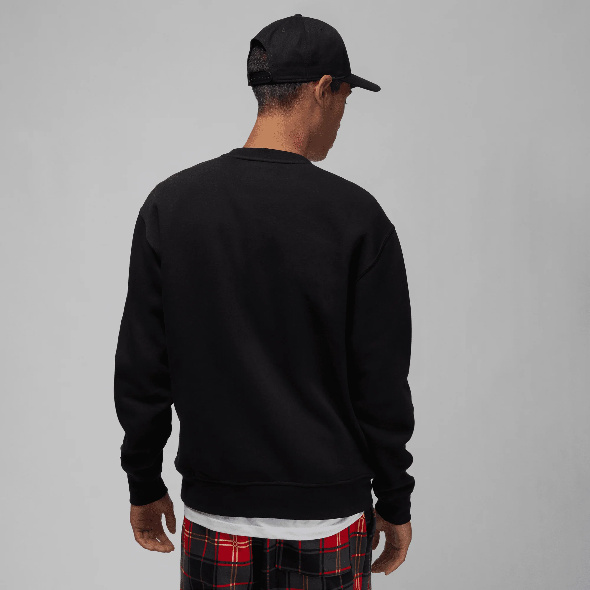 Air Jordan Mens Essential Holiday Fleece Crew - Image 3
