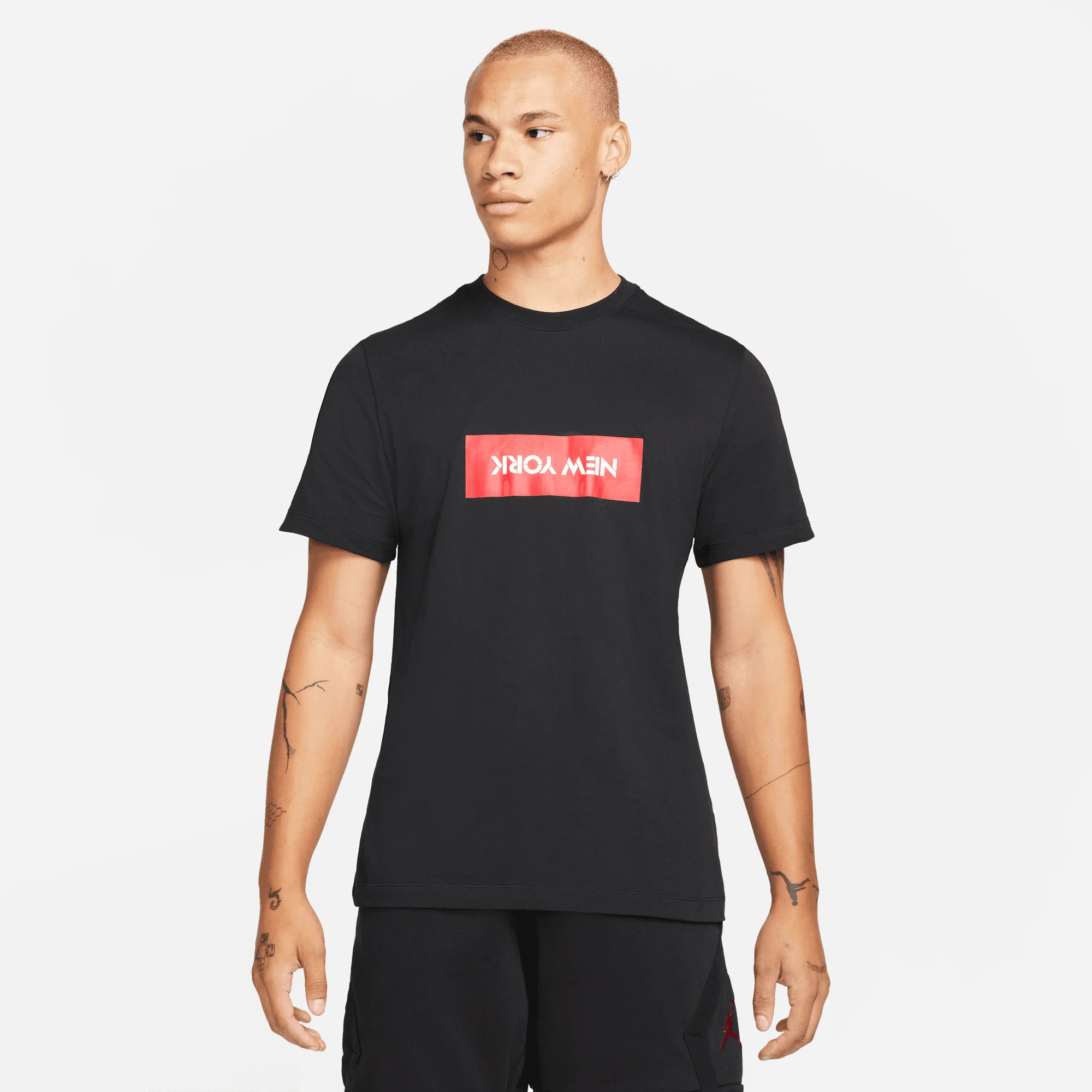 Air Jordan Mens "New York" Stencil T-Shirt 'Black' - Image 2