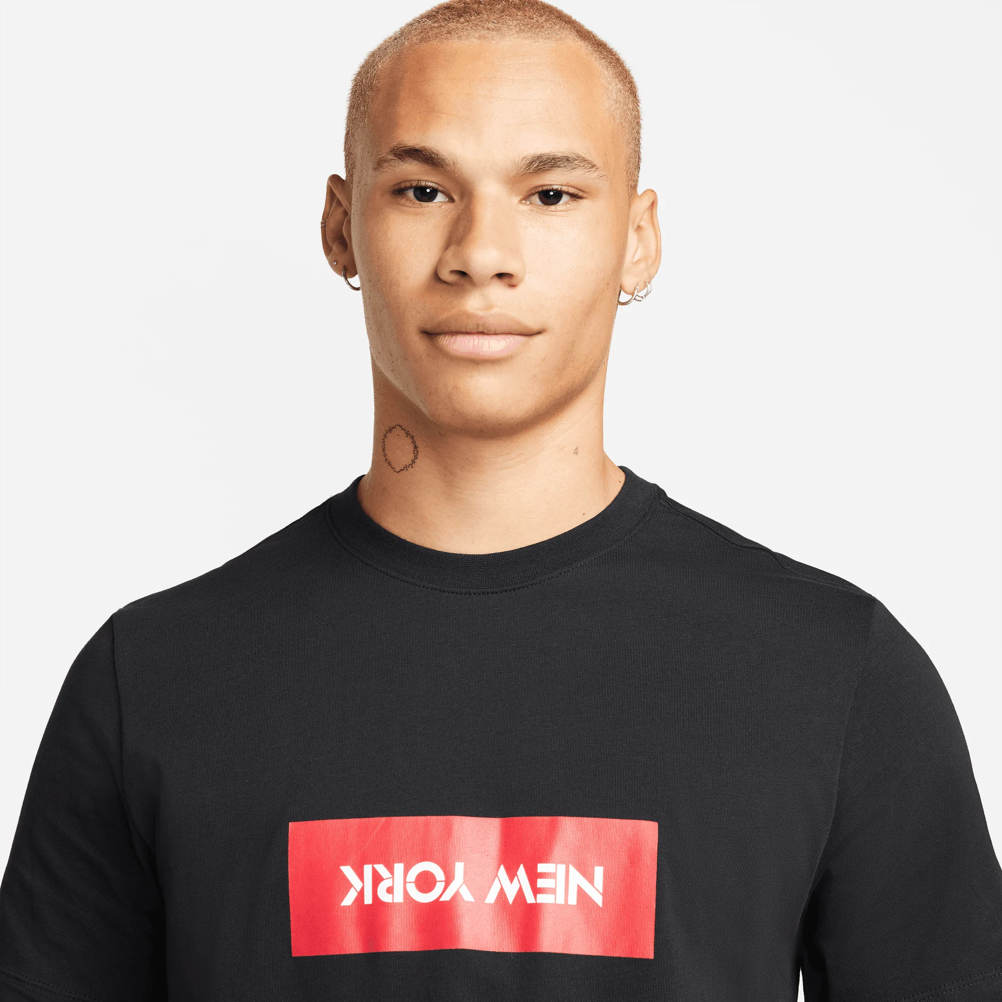 Air Jordan Mens "New York" Stencil T-Shirt 'Black' - Image 4