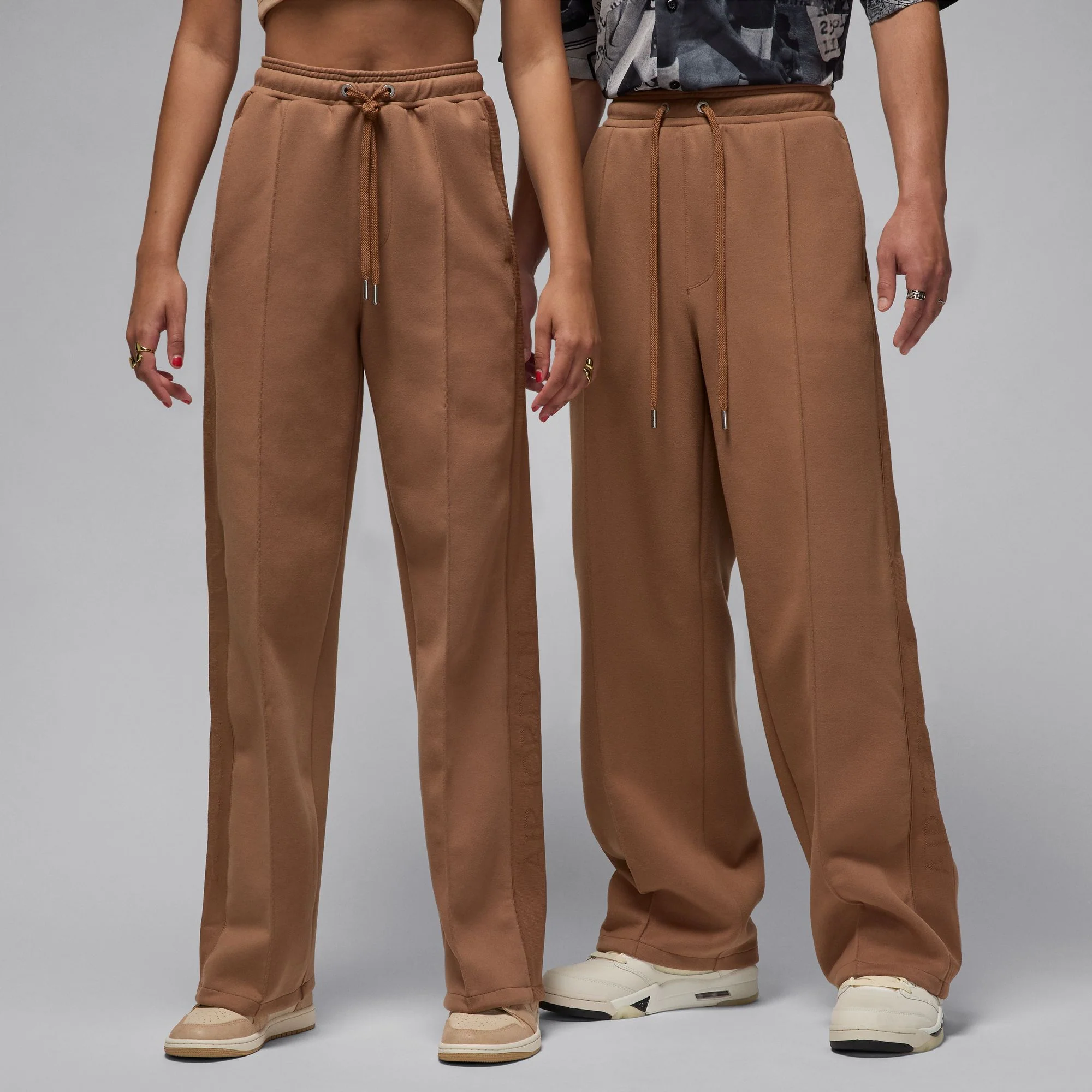 Air Jordan Mens Pants - Image 2