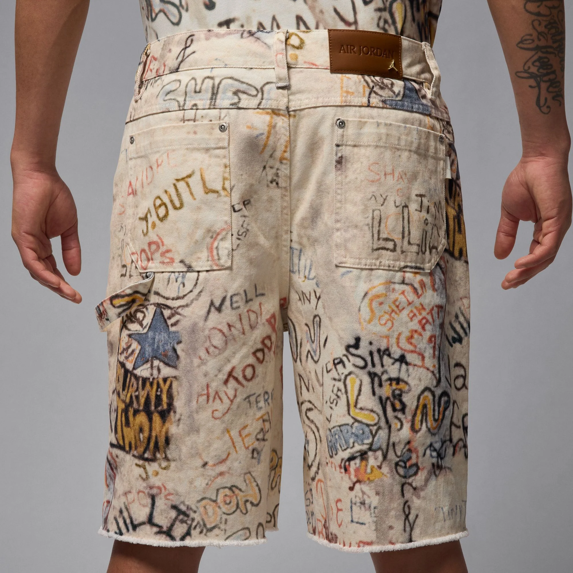 Air Jordan Mens Printed Shorts - Image 3