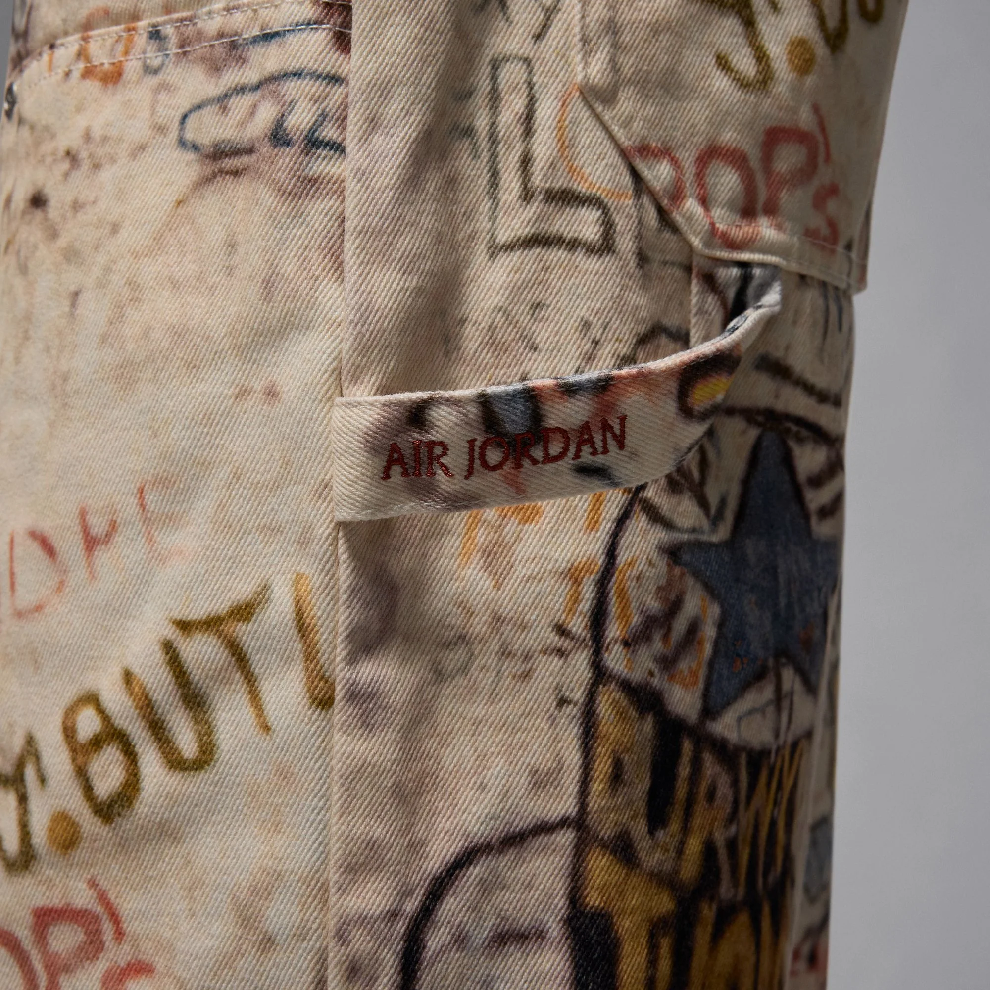 Air Jordan Mens Printed Shorts - Image 4