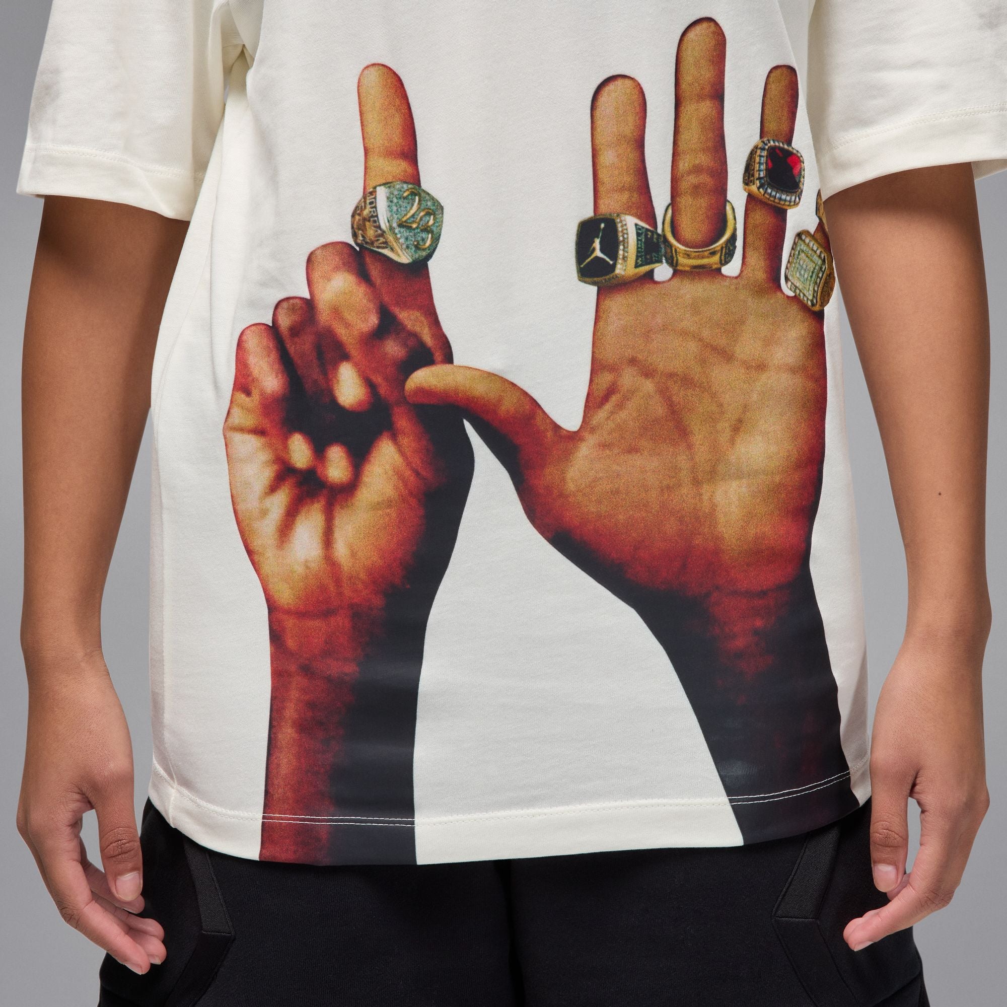Air Jordan Mens Rings Tee - Image 4